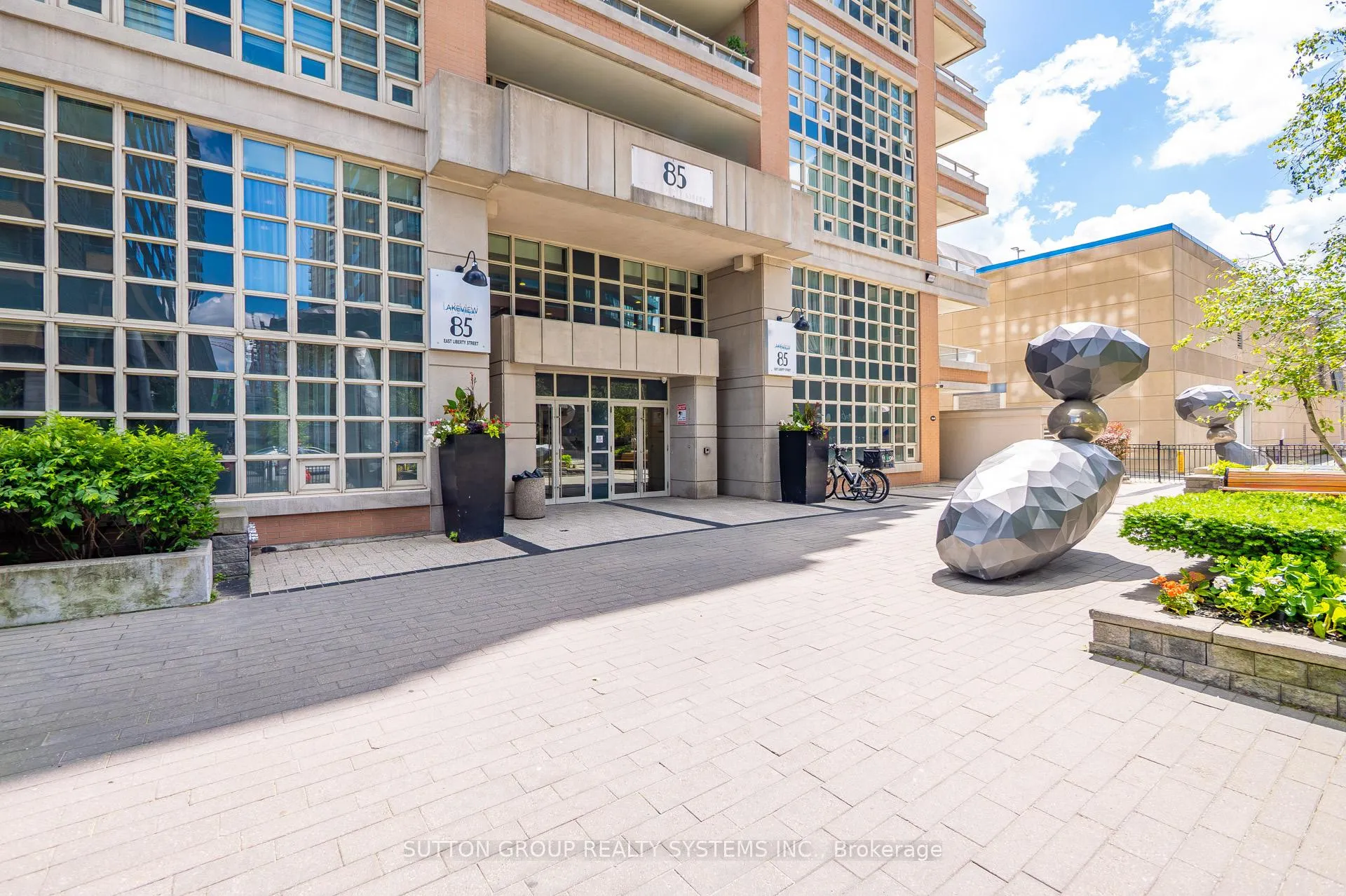 Photo 3 of Unit 607, 85 East Liberty Street, Toronto, Niagara — HOMEH