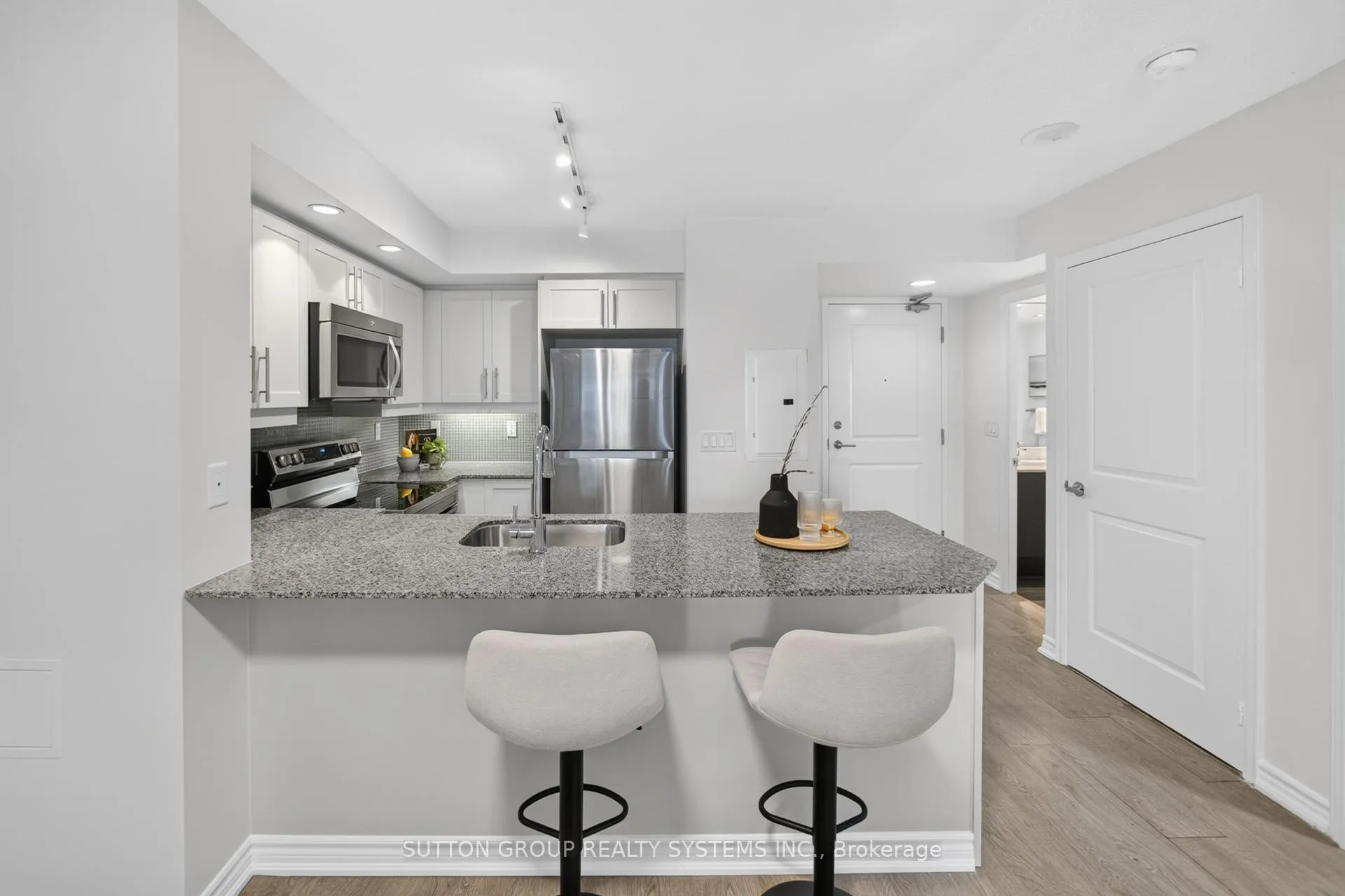Photo 9 of Unit 607, 85 East Liberty Street, Toronto, Niagara — HOMEH