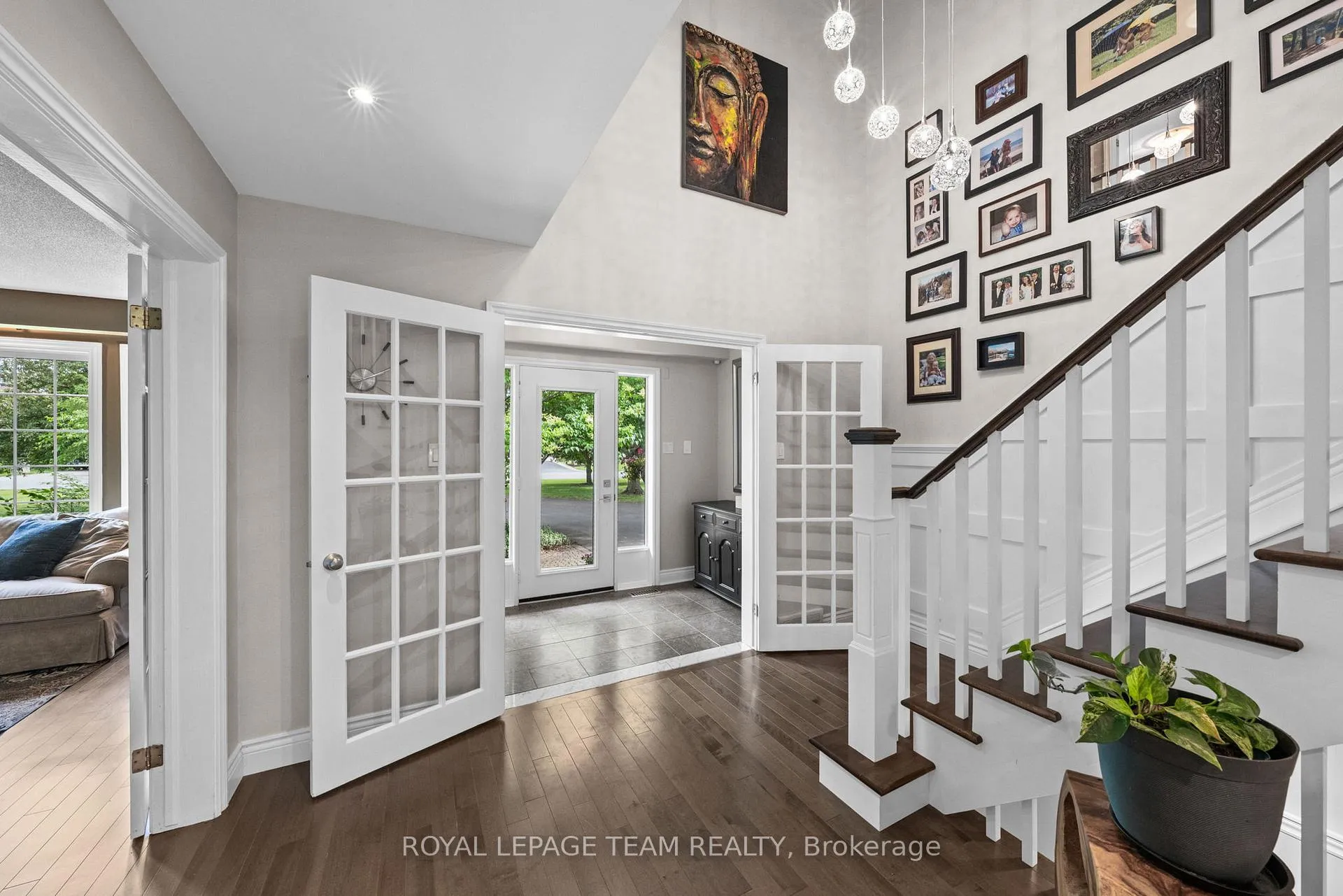 Photo 5 of 1209 Potter Drive, Ottawa, Manotick Village & Manotick Estates — HOMEH