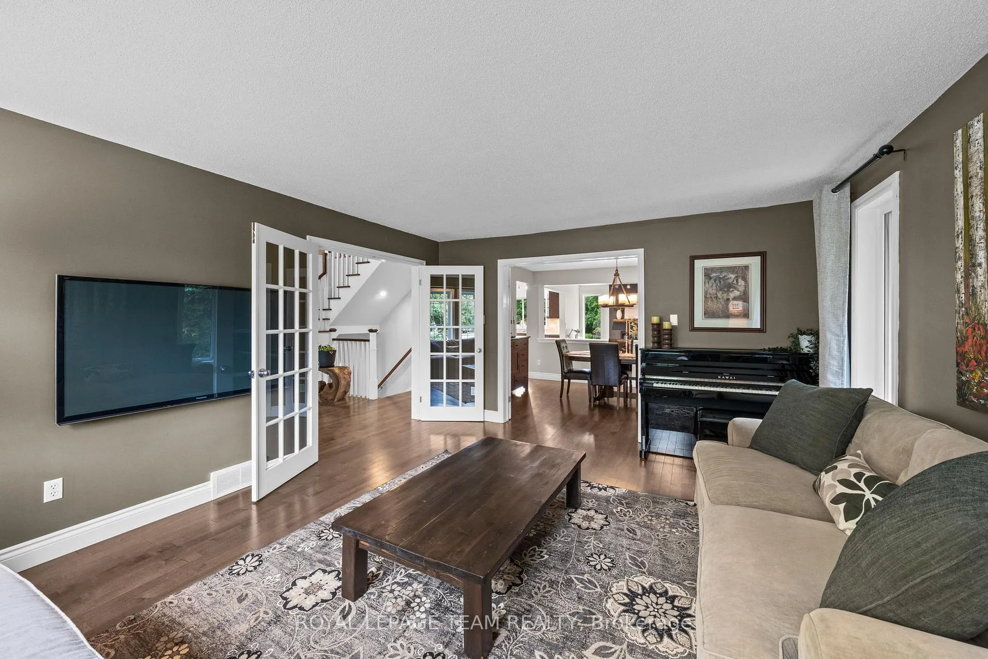 Photo 8 of 1209 Potter Drive, Ottawa, Manotick Village & Manotick Estates — HOMEH