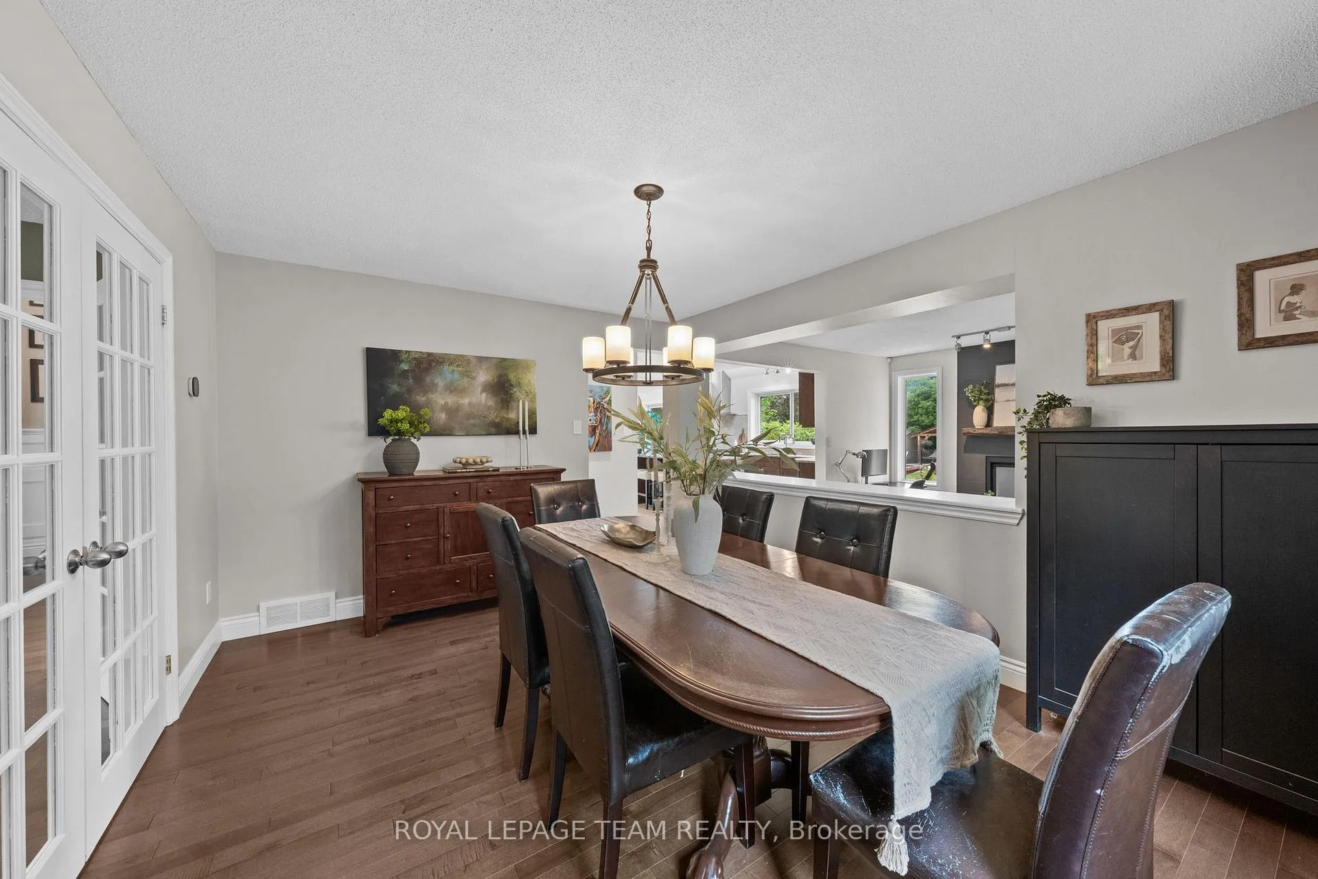 Photo 10 of 1209 Potter Drive, Ottawa, Manotick Village & Manotick Estates — HOMEH