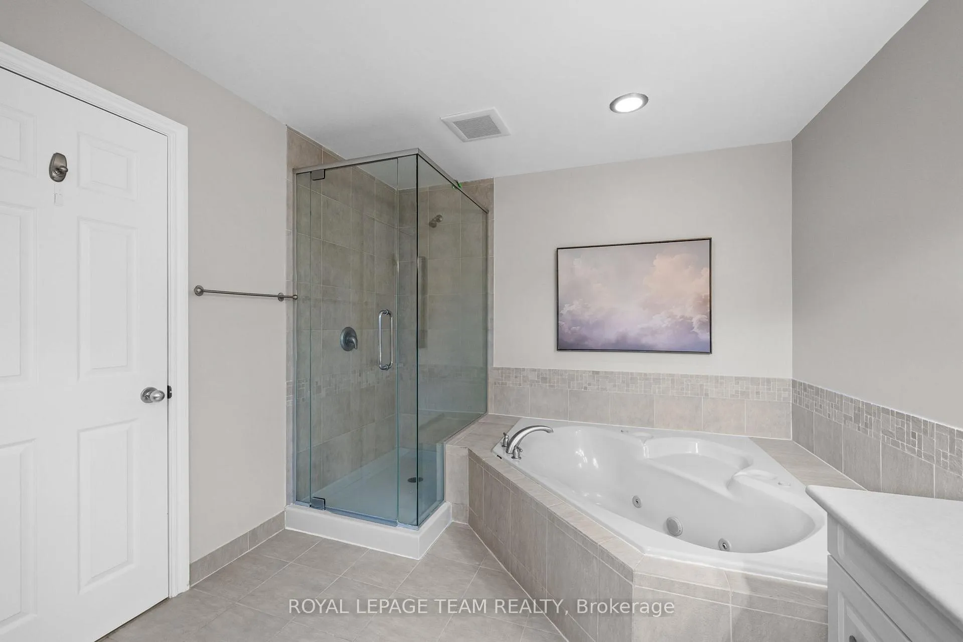 Photo 27 of 1209 Potter Drive, Ottawa, Manotick Village & Manotick Estates — HOMEH