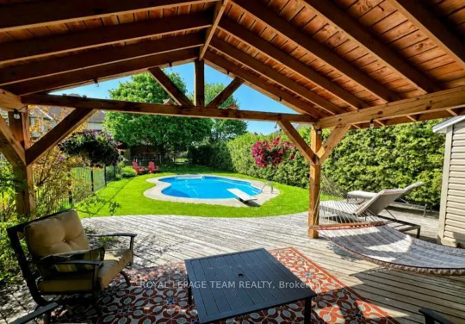 Photo 40 of 1209 Potter Drive, Ottawa, Manotick Village & Manotick Estates — HOMEH