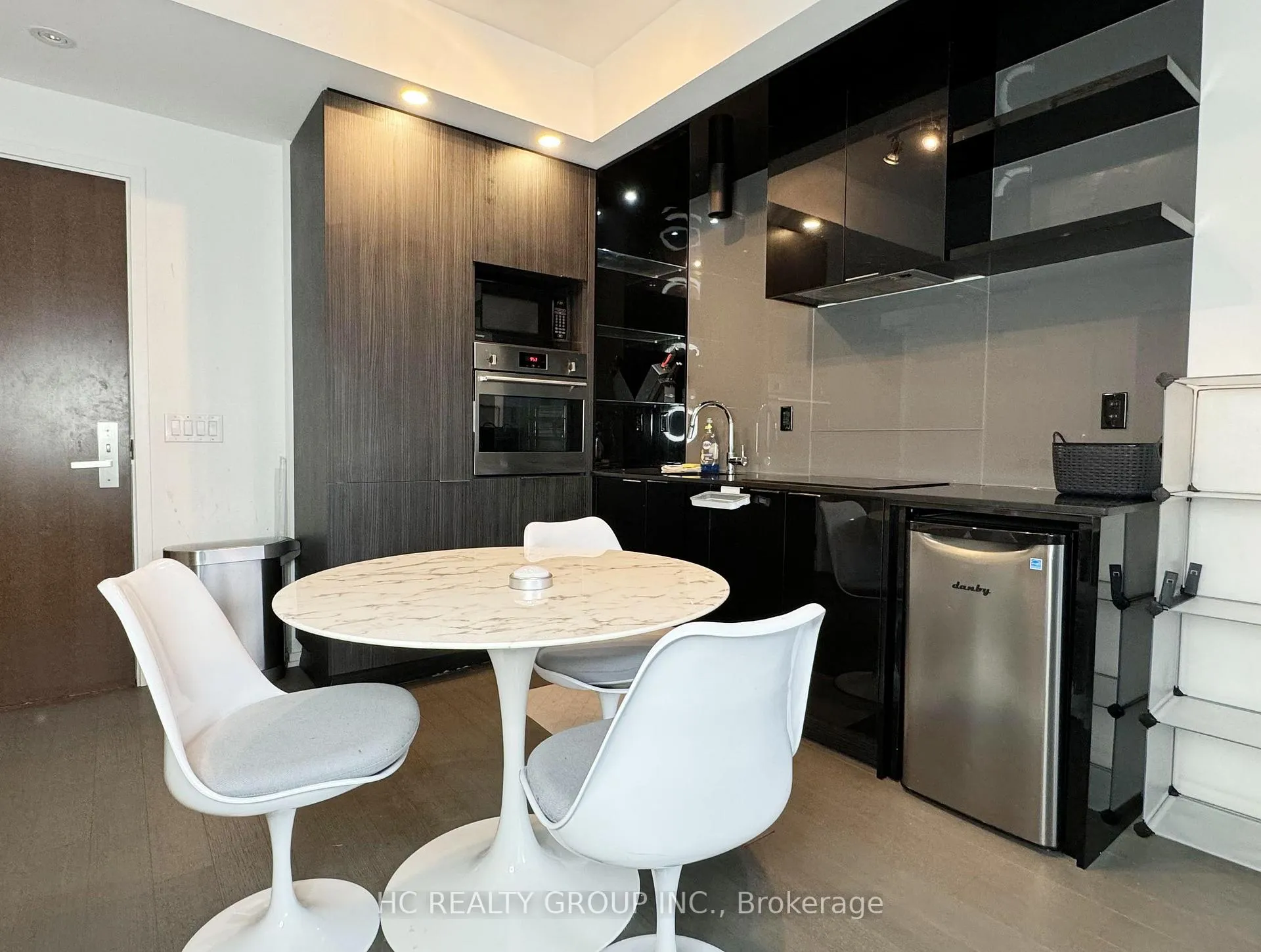 Photo 9 of Unit 10, 70 Temperance Street, Toronto, Bay Street Corridor — HOMEH