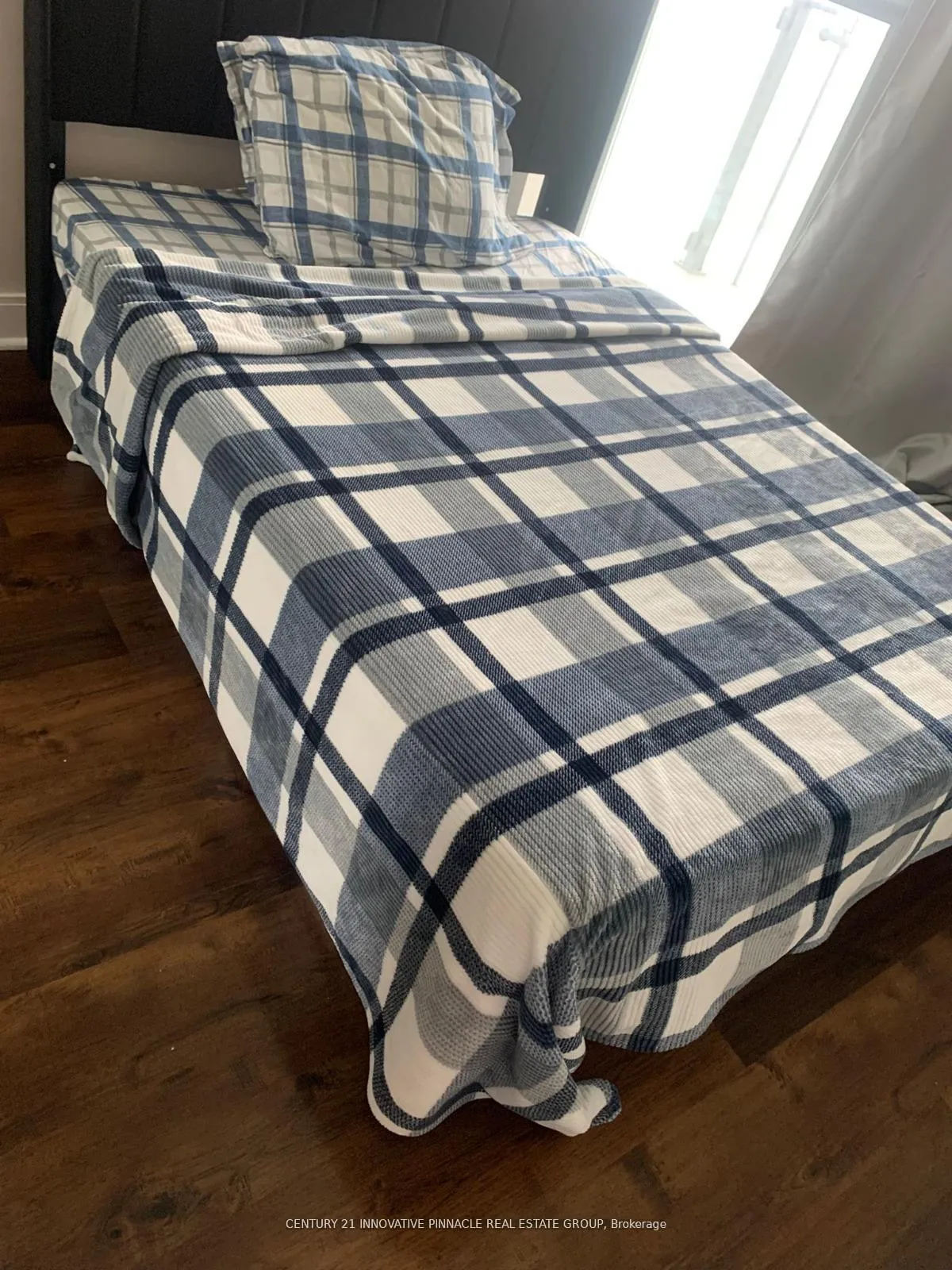 Photo 9 of Unit 3402, 50 Absolute Avenue, Mississauga, City Centre — HOMEH