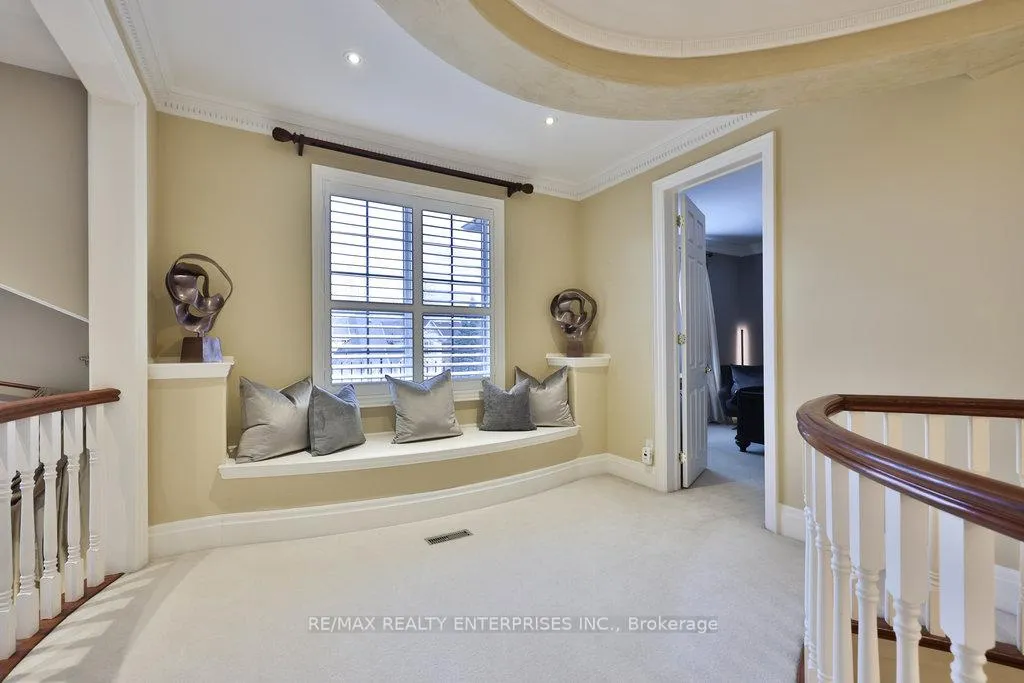 Photo 22 of 683 Canyon Street, Mississauga, Lorne Park — HOMEH