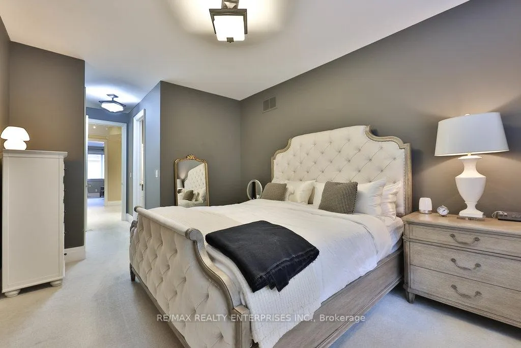 Photo 32 of 683 Canyon Street, Mississauga, Lorne Park — HOMEH