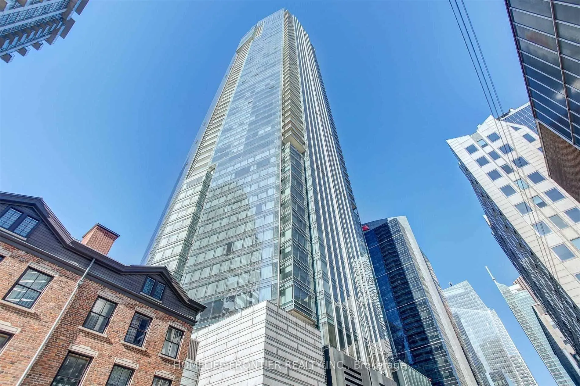 Front of Unit 3004, 180 University Avenue
