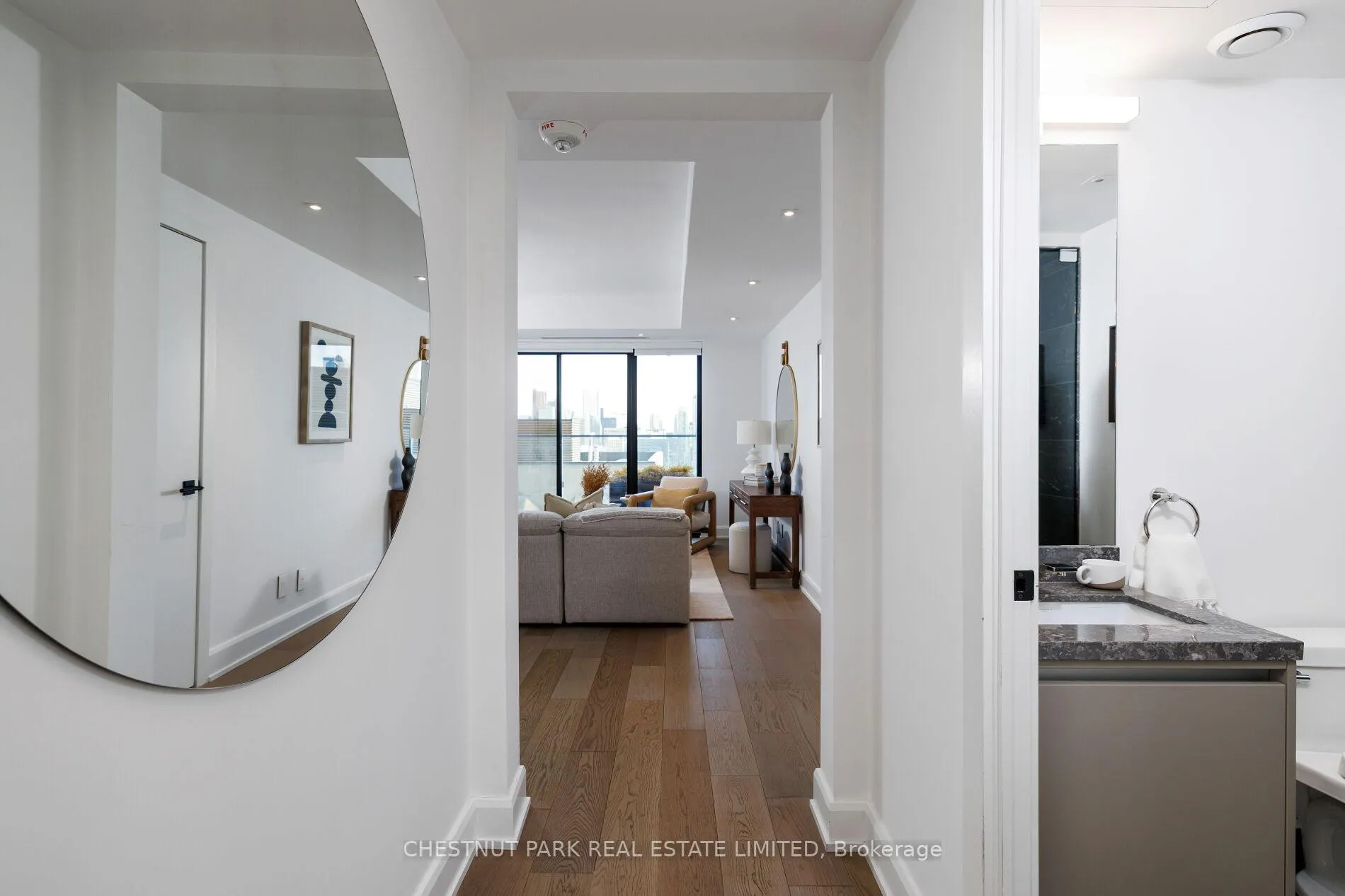 Photo 22 of Unit 3003, 200 Cumberland Street, Toronto, The Annex — HOMEH