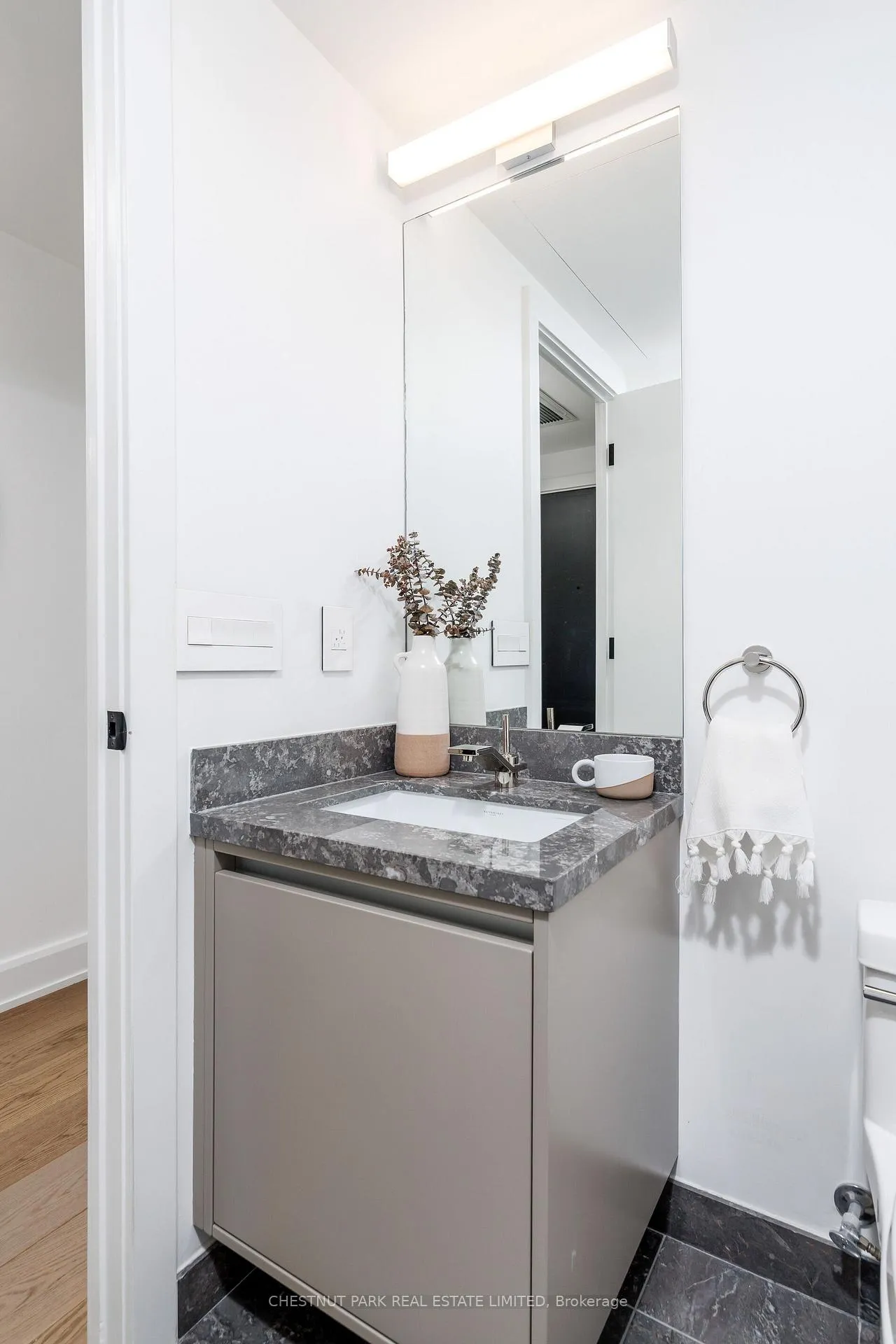 Photo 23 of Unit 3003, 200 Cumberland Street, Toronto, The Annex — HOMEH