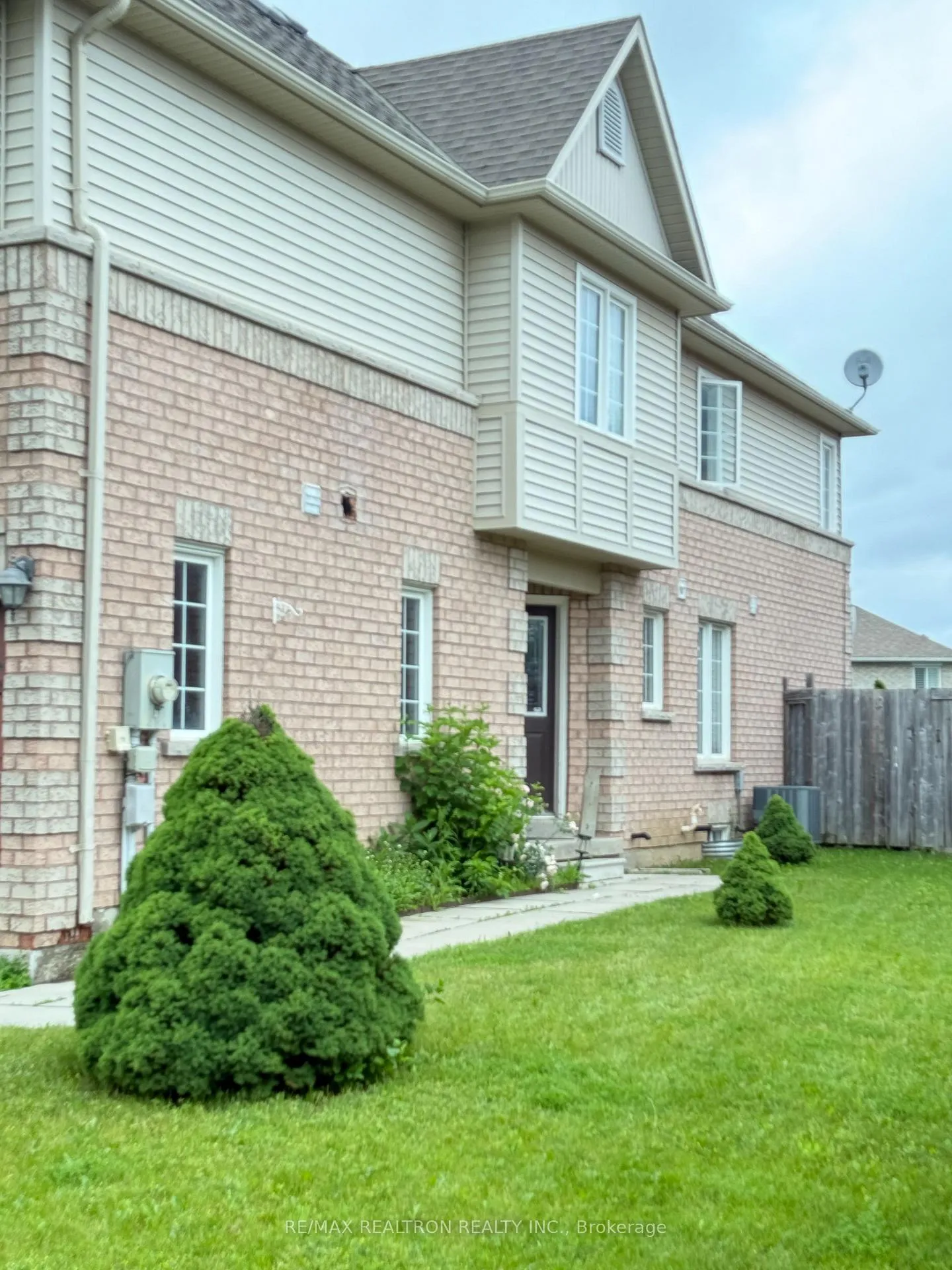 Photo 1 of 1368 Forest Street, Innisfil, Alcona — HOMEH