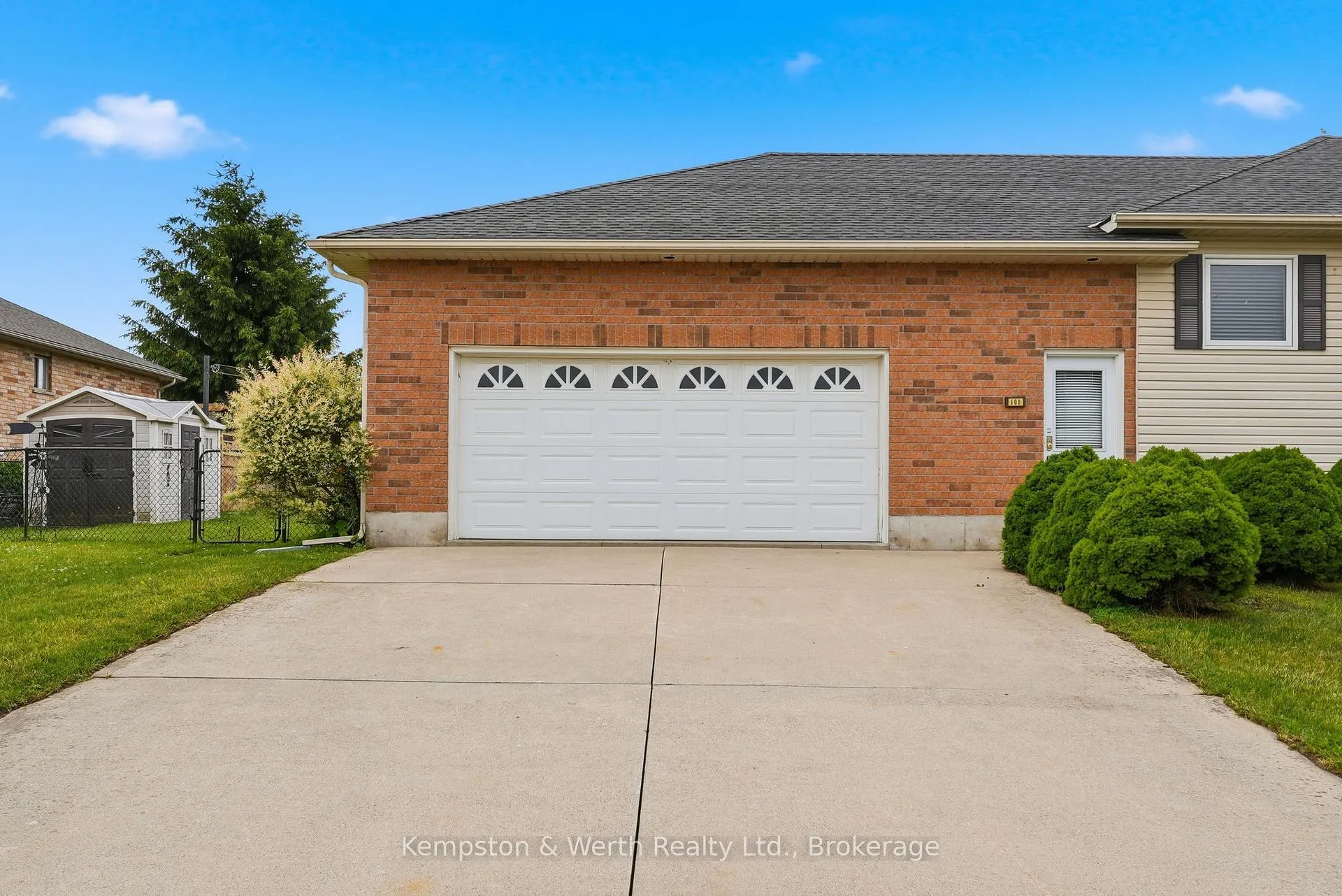 Photo 5 of 900 Boyd Avenue, North Perth, Listowel — HOMEH