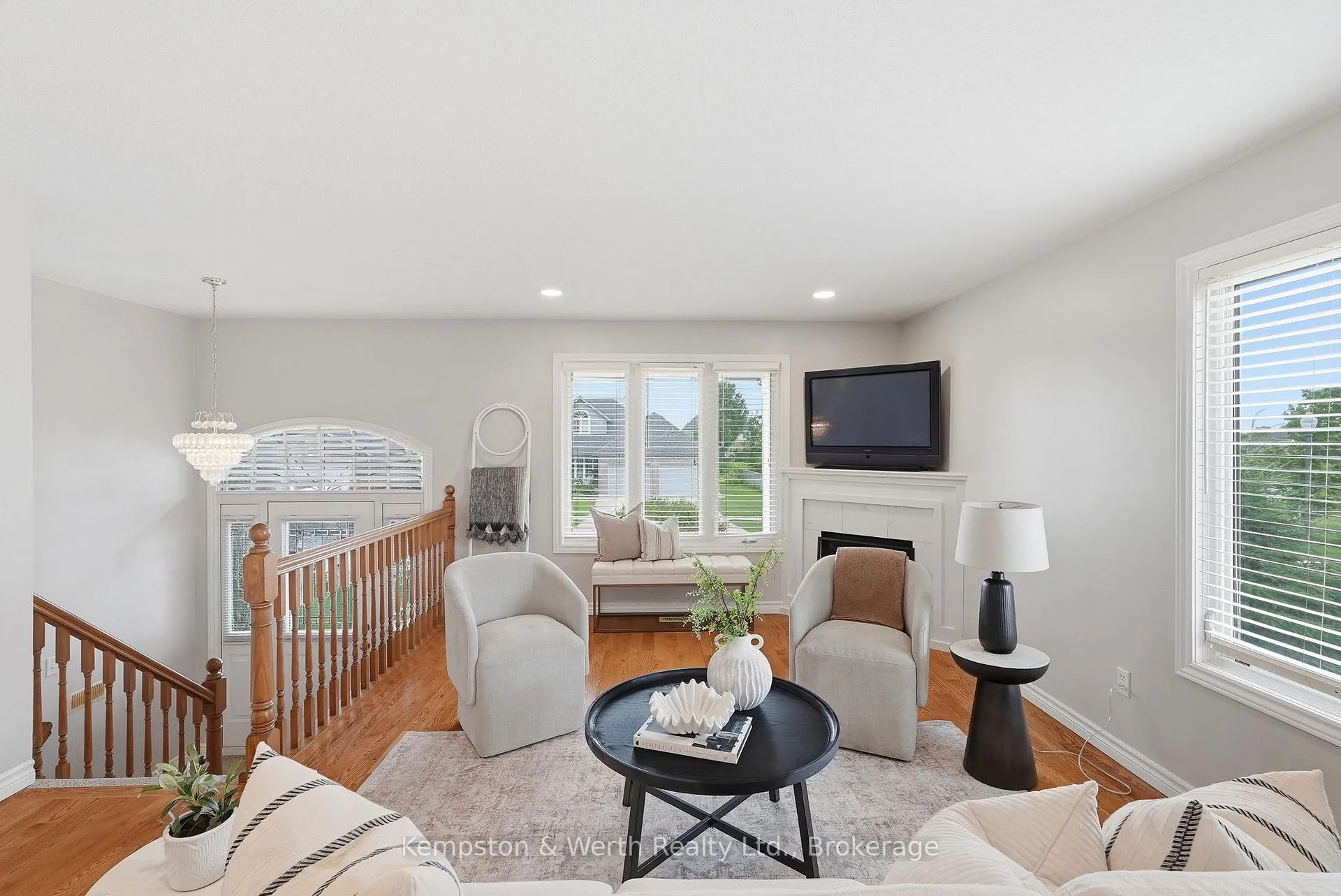 Photo 9 of 900 Boyd Avenue, North Perth, Listowel — HOMEH