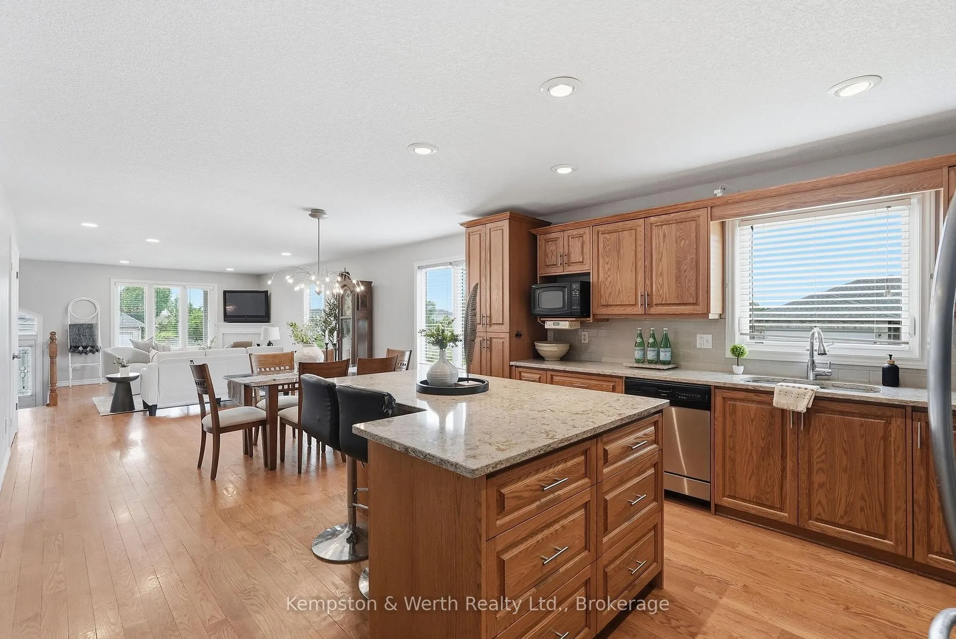Photo 18 of 900 Boyd Avenue, North Perth, Listowel — HOMEH
