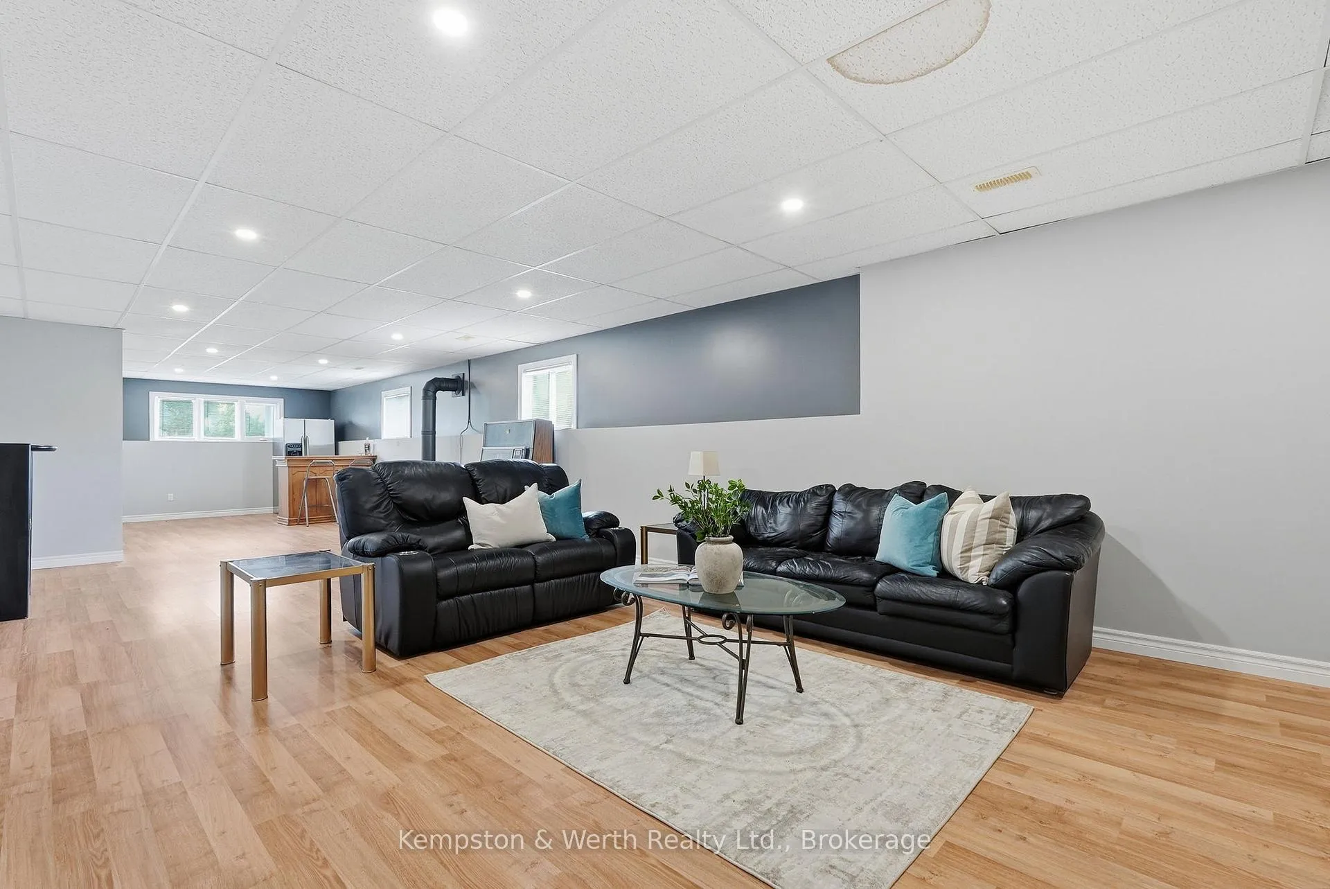 Photo 32 of 900 Boyd Avenue, North Perth, Listowel — HOMEH
