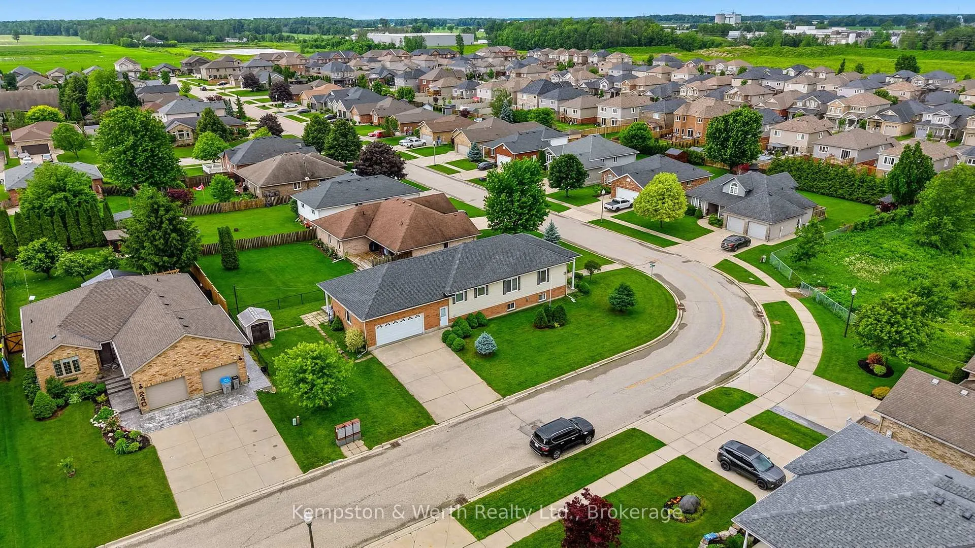 Photo 43 of 900 Boyd Avenue, North Perth, Listowel — HOMEH