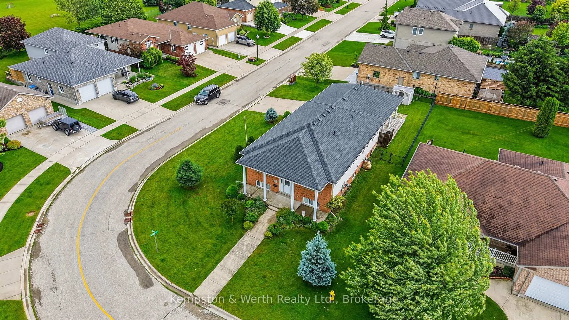 Photo 45 of 900 Boyd Avenue, North Perth, Listowel — HOMEH