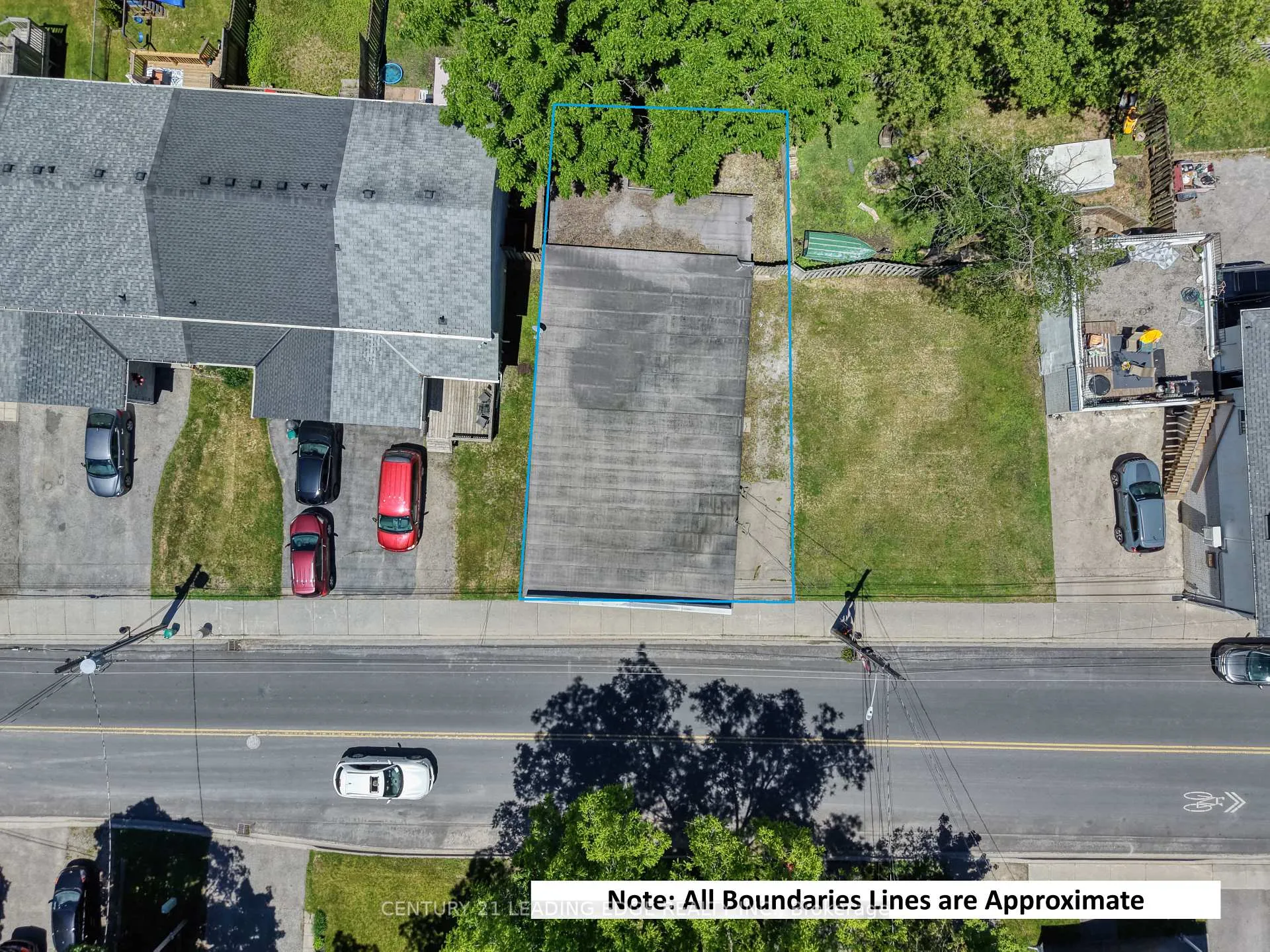 Photo 3 of 916 Lake Drive, Georgina, Sutton & Jackson's Point — HOMEH
