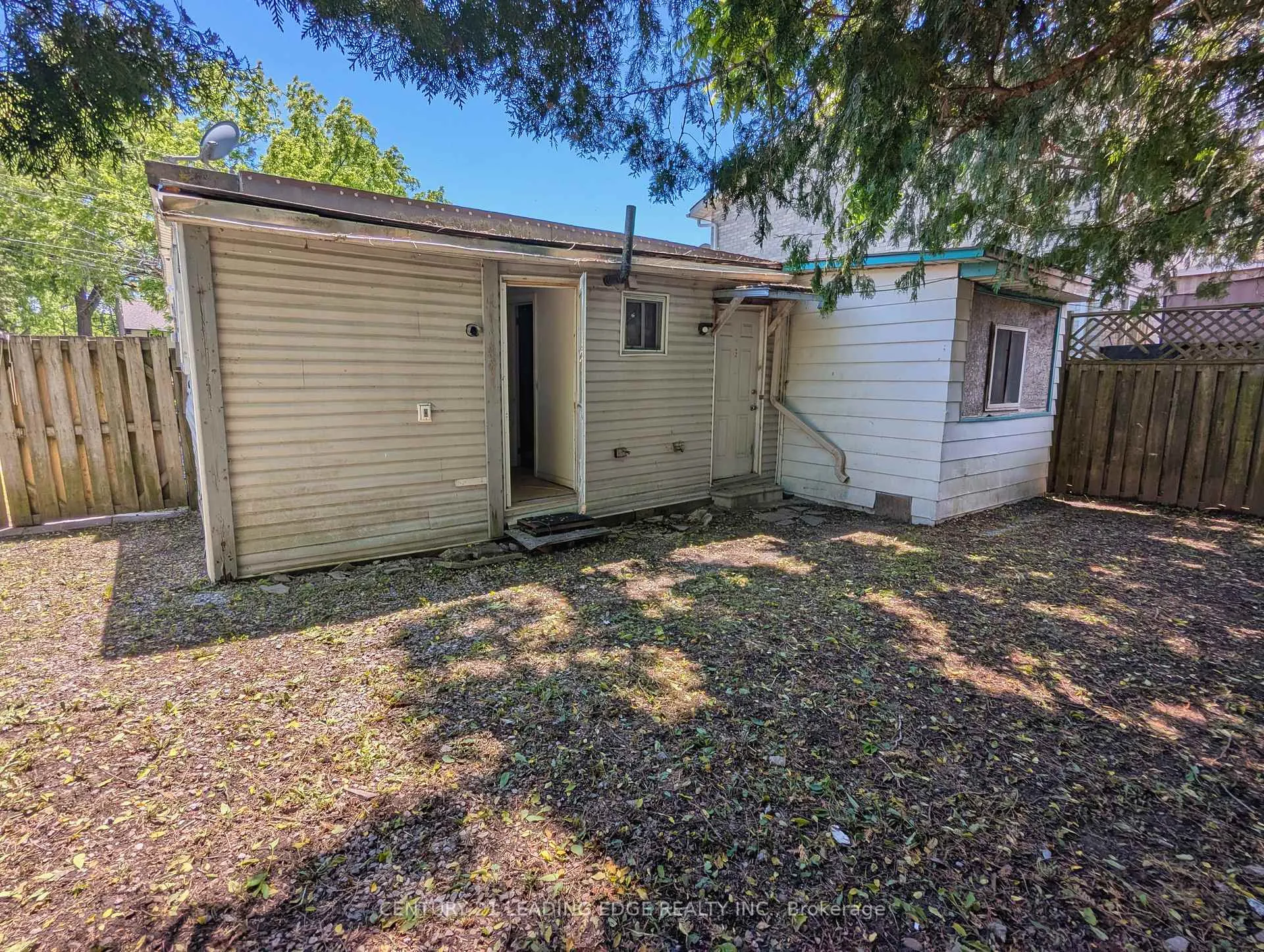Photo 12 of 916 Lake Drive, Georgina, Sutton & Jackson's Point — HOMEH