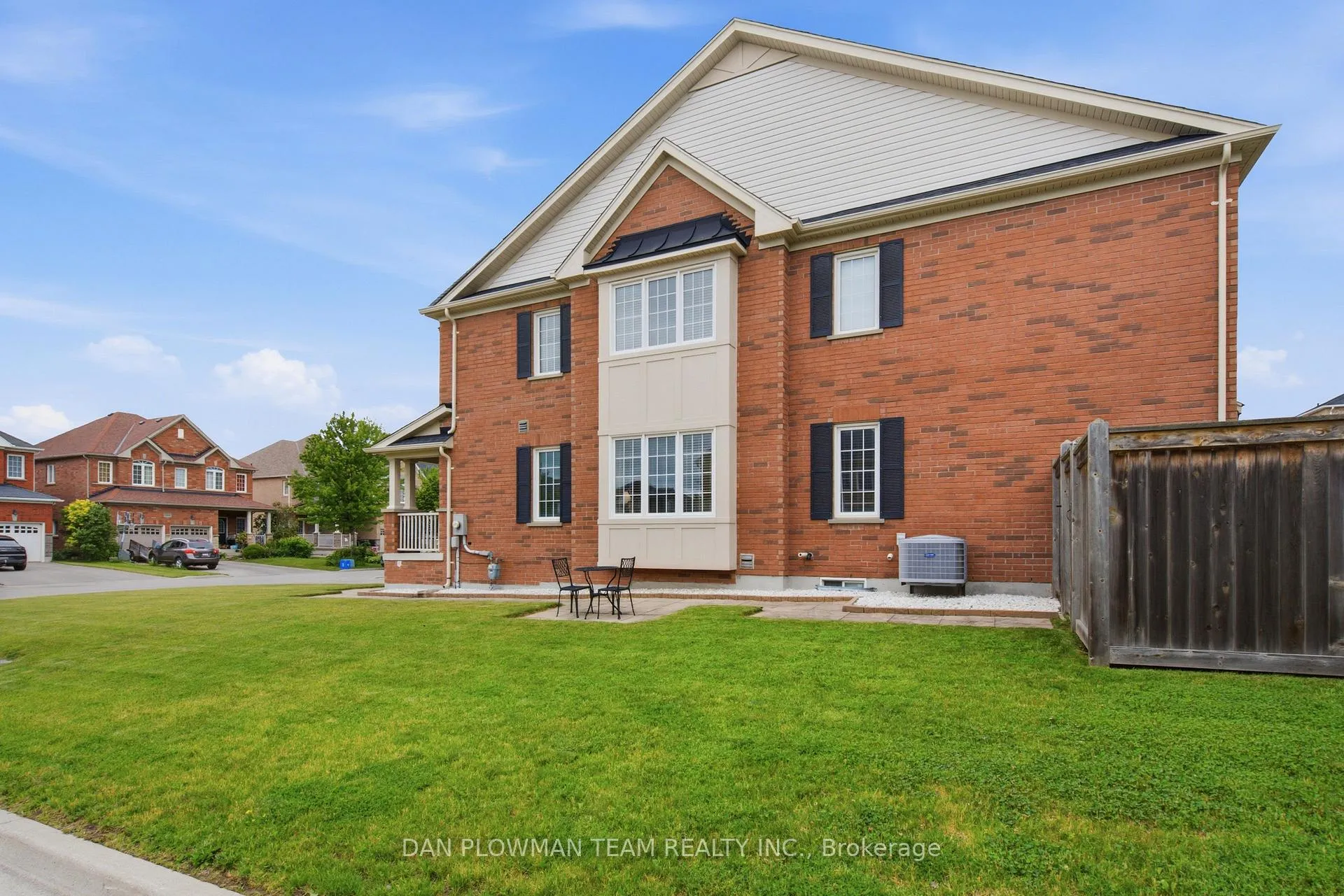 Photo 44 of 1995 Queensbury Drive, Oshawa, Taunton — HOMEH
