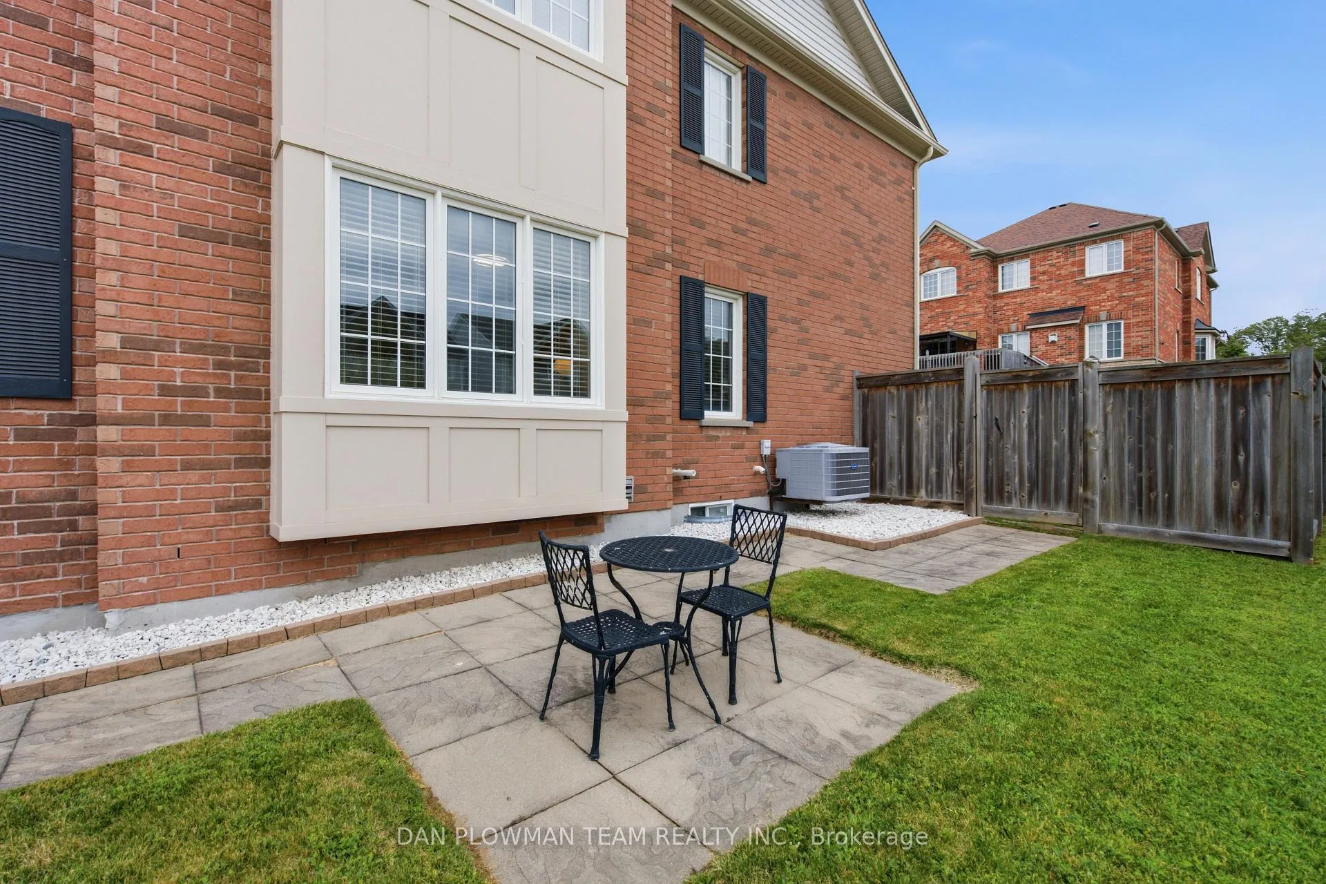 Photo 45 of 1995 Queensbury Drive, Oshawa, Taunton — HOMEH
