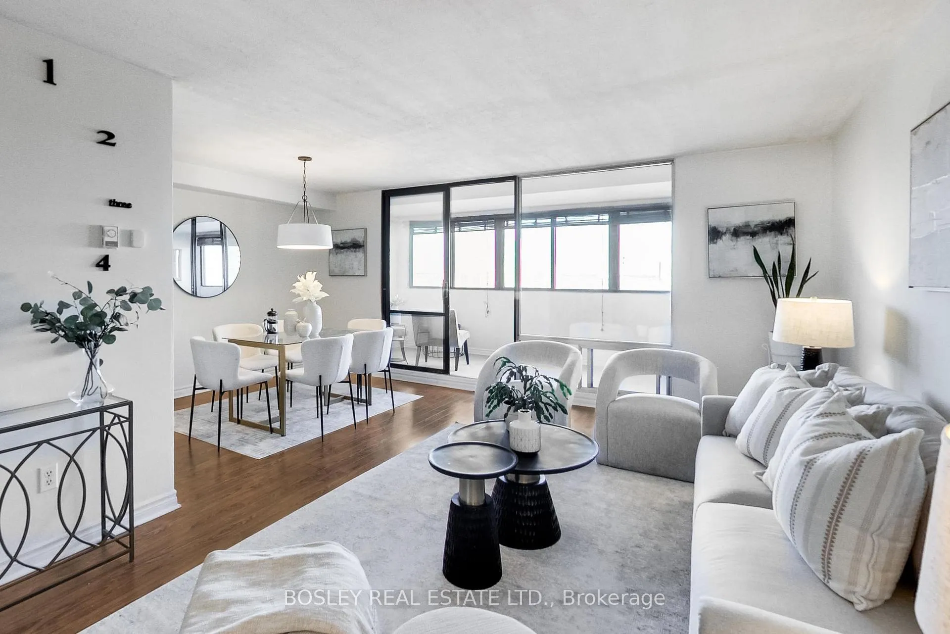 Photo 11 of Unit 1902, 3 Massey Square, Toronto, Crescent Town — HOMEH