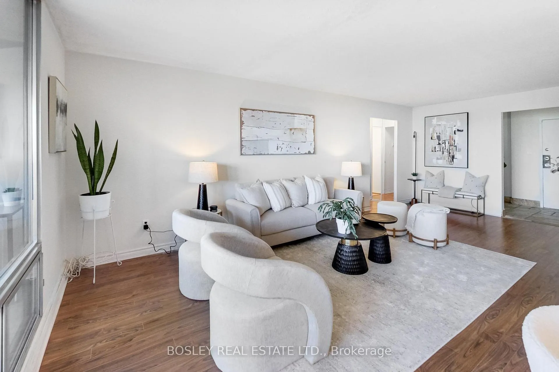 Photo 16 of Unit 1902, 3 Massey Square, Toronto, Crescent Town — HOMEH