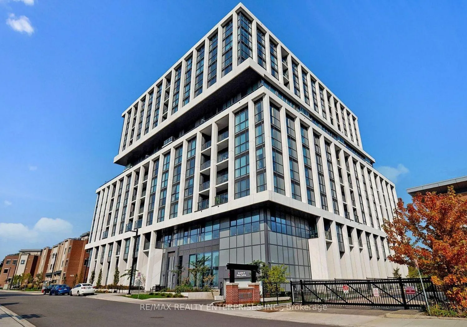 Photo 5 of Unit 312, 1063 Douglas McCurdy Common, Mississauga, Lakeview — HOMEH