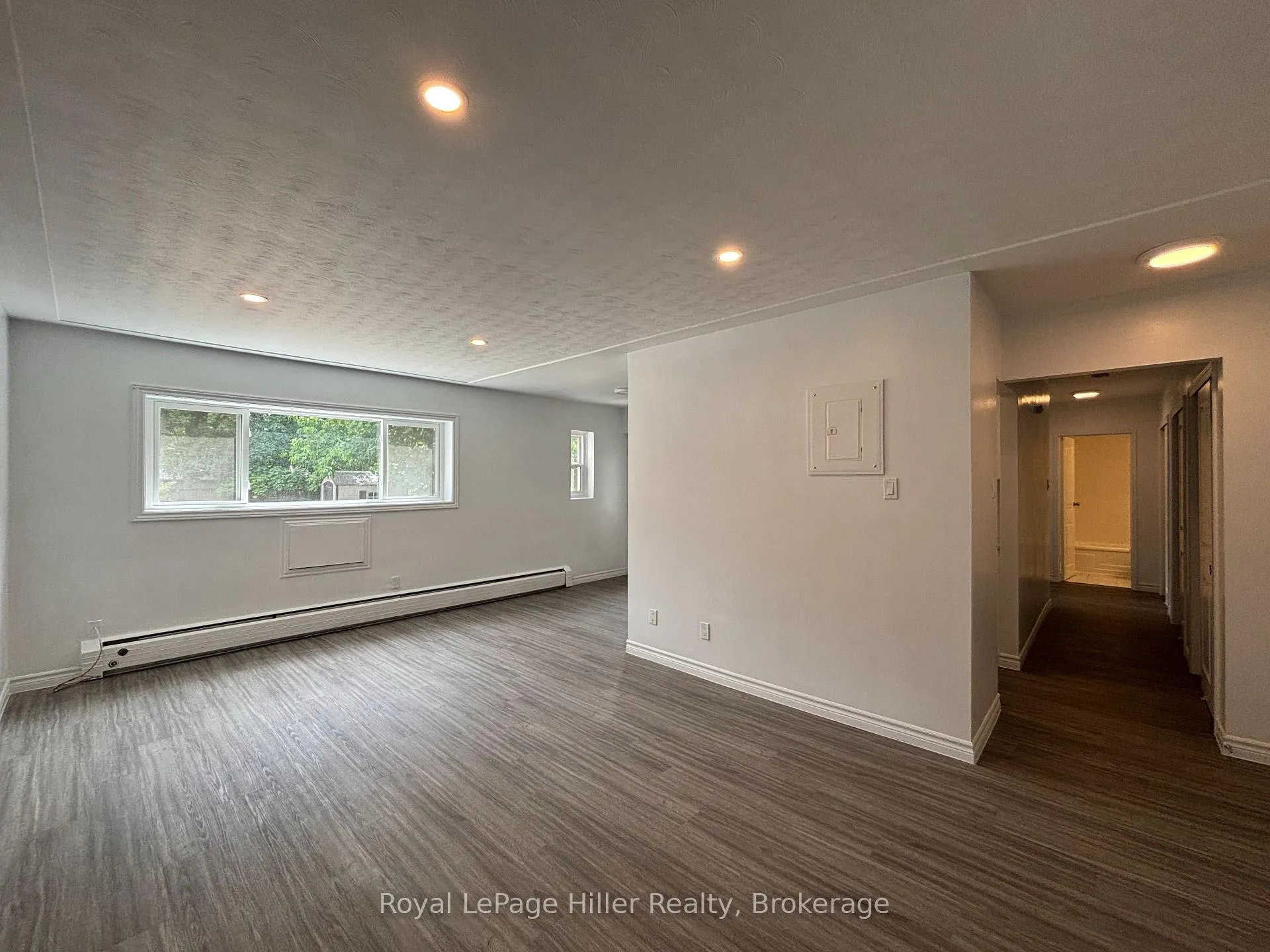 Photo 5 of Unit 208, 84 William Street, Stratford — HOMEH