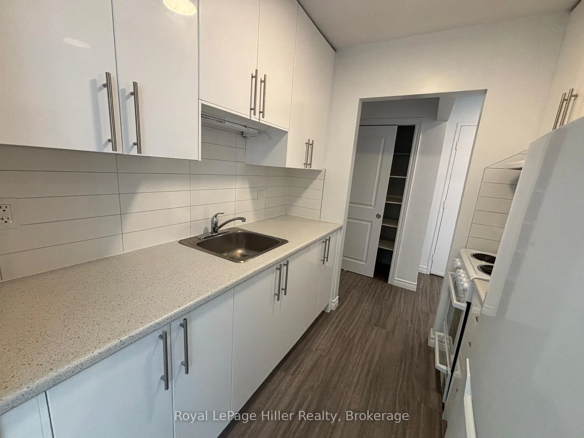 Photo 7 of Unit 208, 84 William Street, Stratford — HOMEH