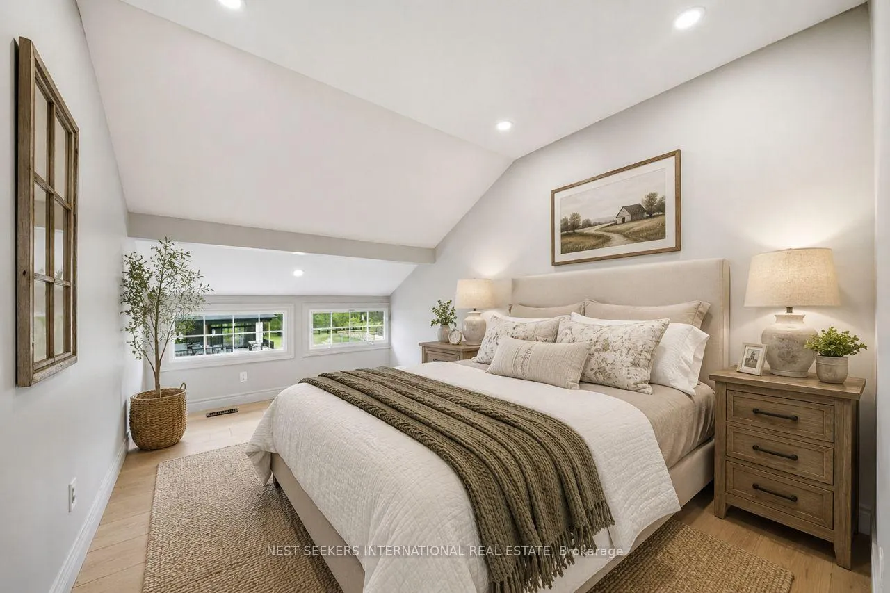 Photo 5 of 5050 Lloydtown Aurora Road, King, Pottageville — HOMEH
