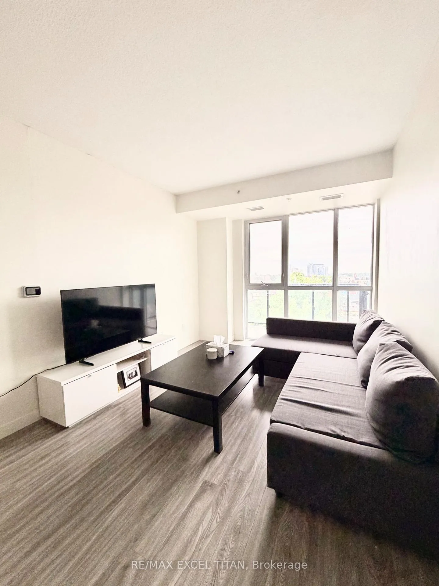 Photo 5 of Unit 703, 128 King Street N, Waterloo, Downtown Waterloo — HOMEH