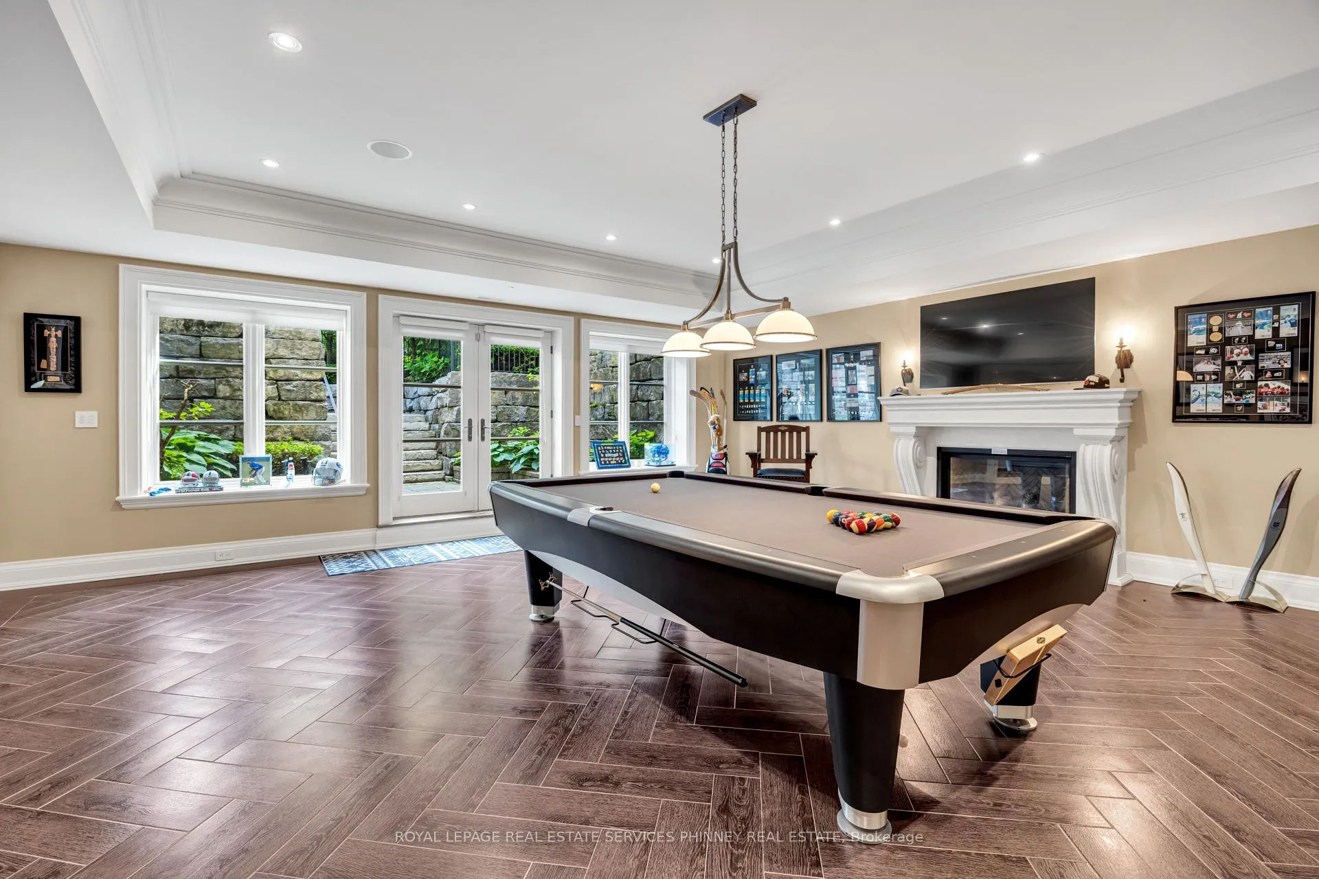 Photo 34 of 113 Maple Grove Drive, Oakville, Ford — HOMEH