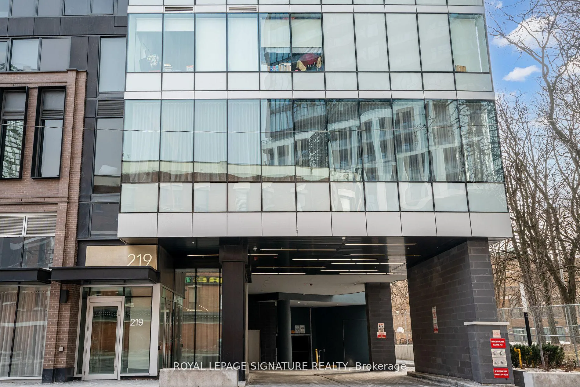 Photo 2 of Unit 810, 219 Dundas Street E, Toronto, Moss Park — HOMEH
