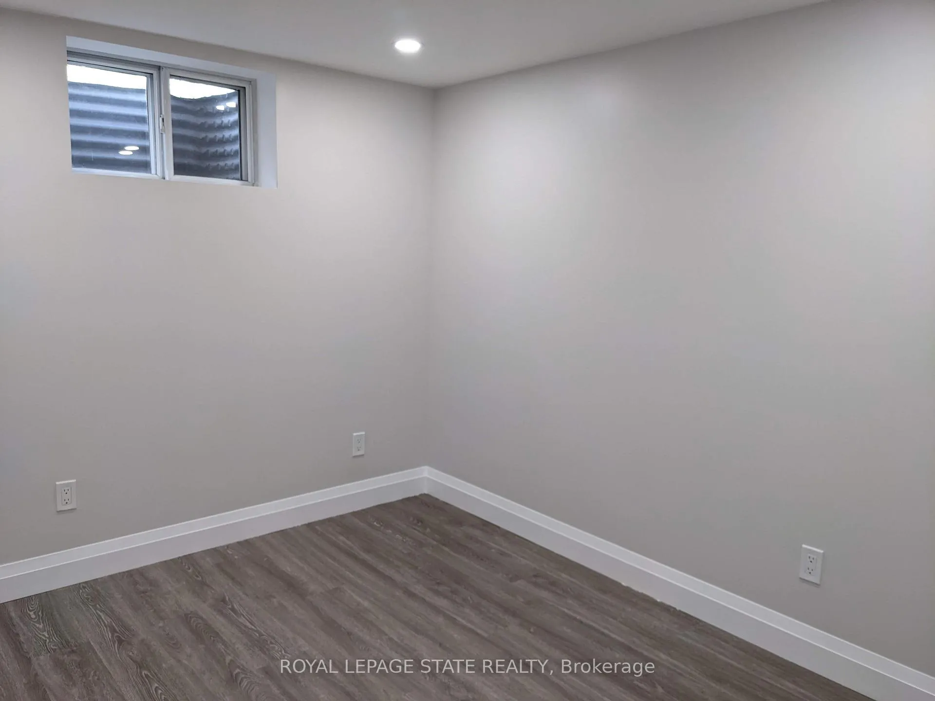 Photo 28 of 28 Delena Avenue S, Hamilton, McQuesten — HOMEH