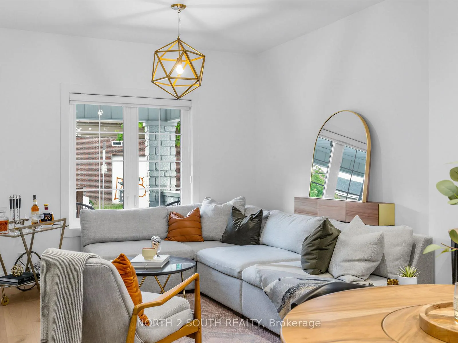 Photo 8 of 68 Hounslow Heath Road, Toronto, Weston-Pellam Park — HOMEH