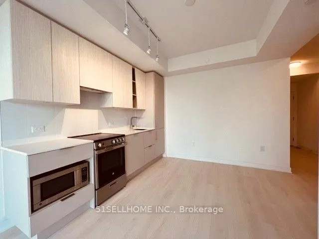 Photo 6 of Unit 1313, 3900 Confederation Parkway, Mississauga, City Centre — HOMEH
