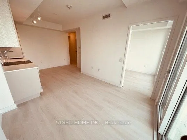 Photo 12 of Unit 1313, 3900 Confederation Parkway, Mississauga, City Centre — HOMEH
