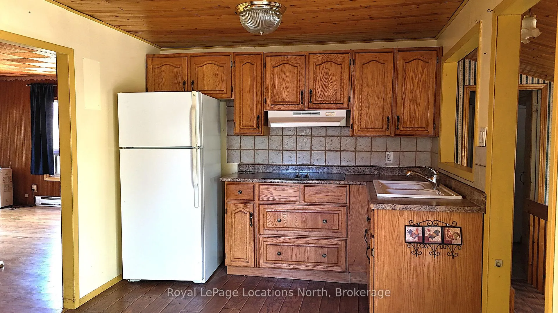 Photo 10 of 25 Balmoral Avenue, Tiny, Rural Tiny — HOMEH