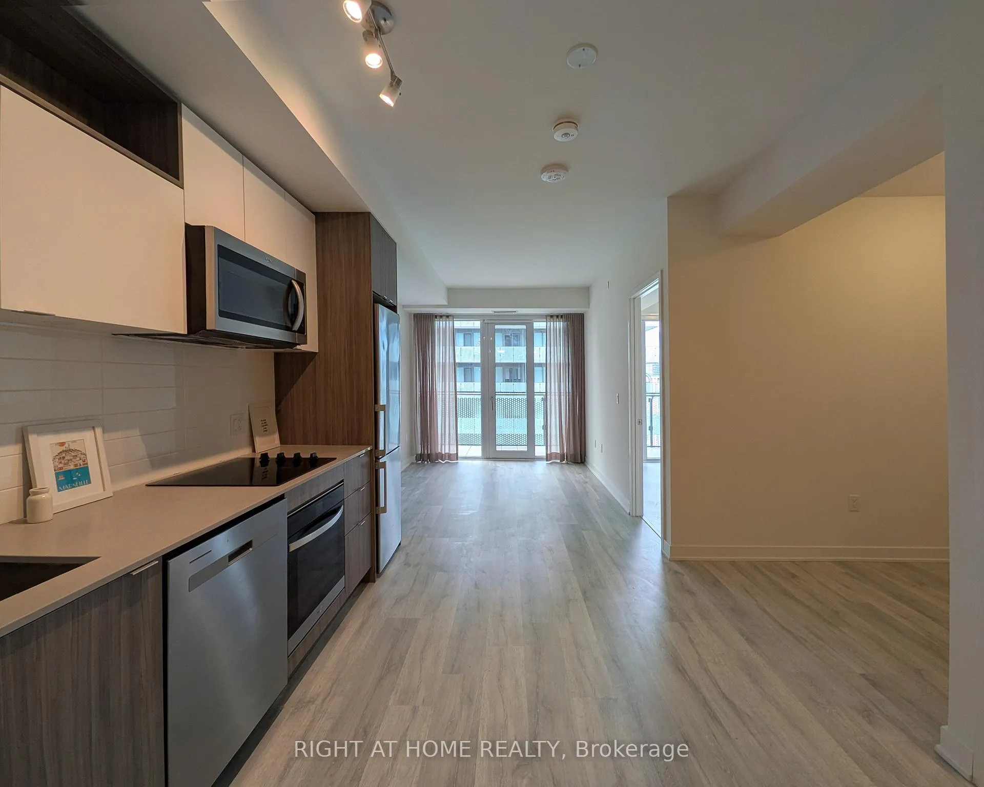 Photo 1 of Unit 2715, 70 Princess Street, Toronto, Moss Park — HOMEH