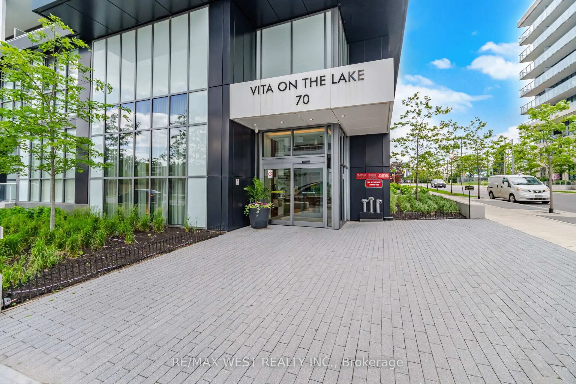 Front of Unit 2006, 70 Annie Craig Drive S