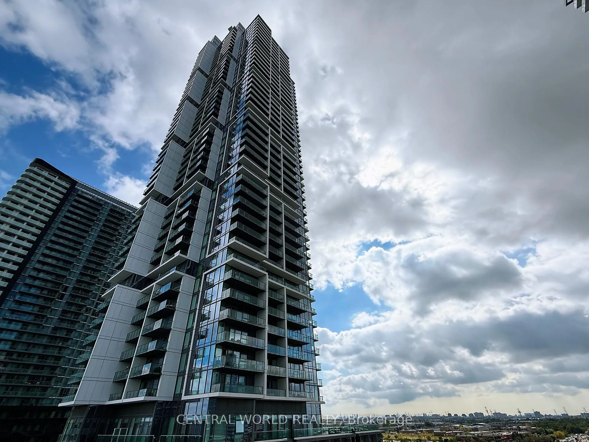 Photo 2 of Unit 1503, 7890 Jane Street, Vaughan, Vaughan Corporate Centre — HOMEH