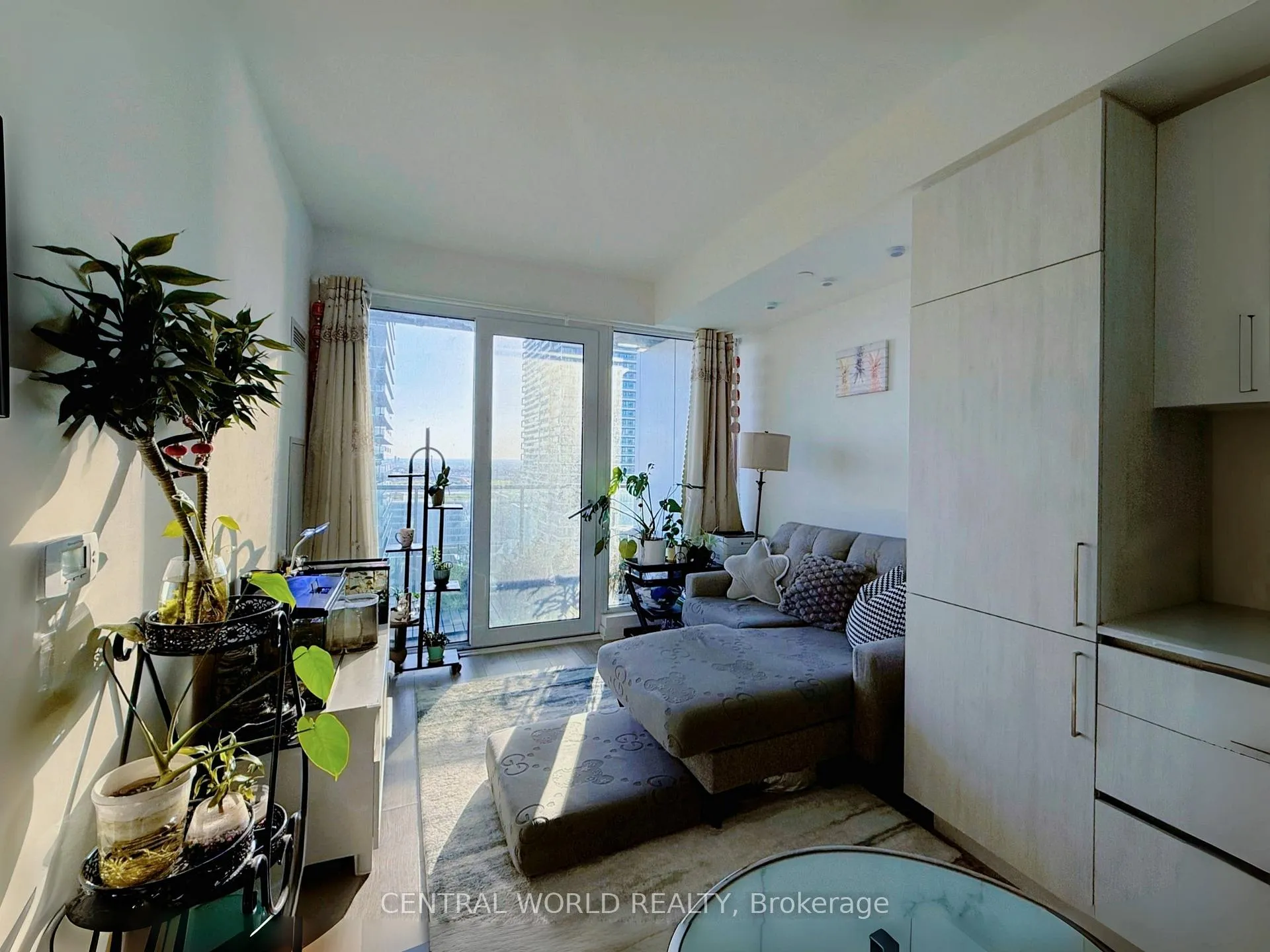 Photo 3 of Unit 1503, 7890 Jane Street, Vaughan, Vaughan Corporate Centre — HOMEH