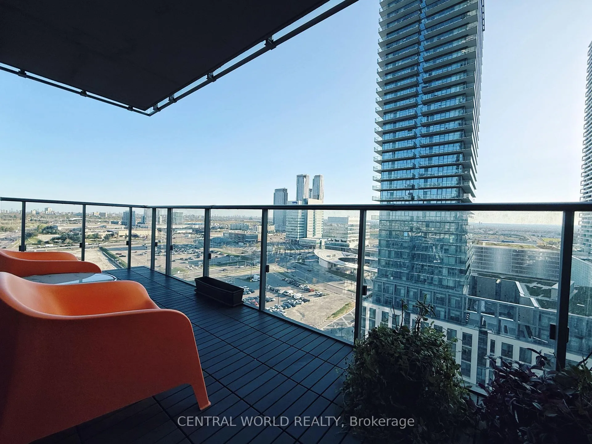 Photo 9 of Unit 1503, 7890 Jane Street, Vaughan, Vaughan Corporate Centre — HOMEH