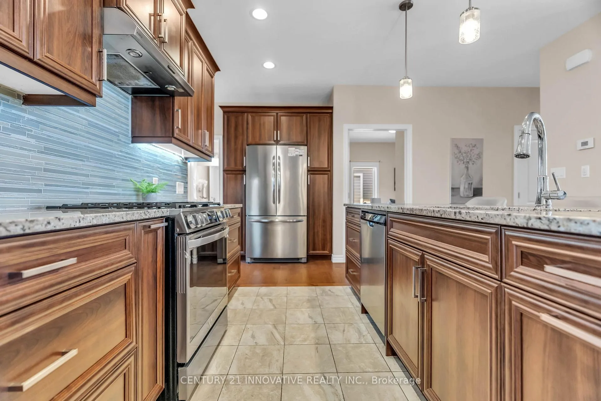 Photo 13 of 212 Summerset Place, Chatham-Kent — HOMEH