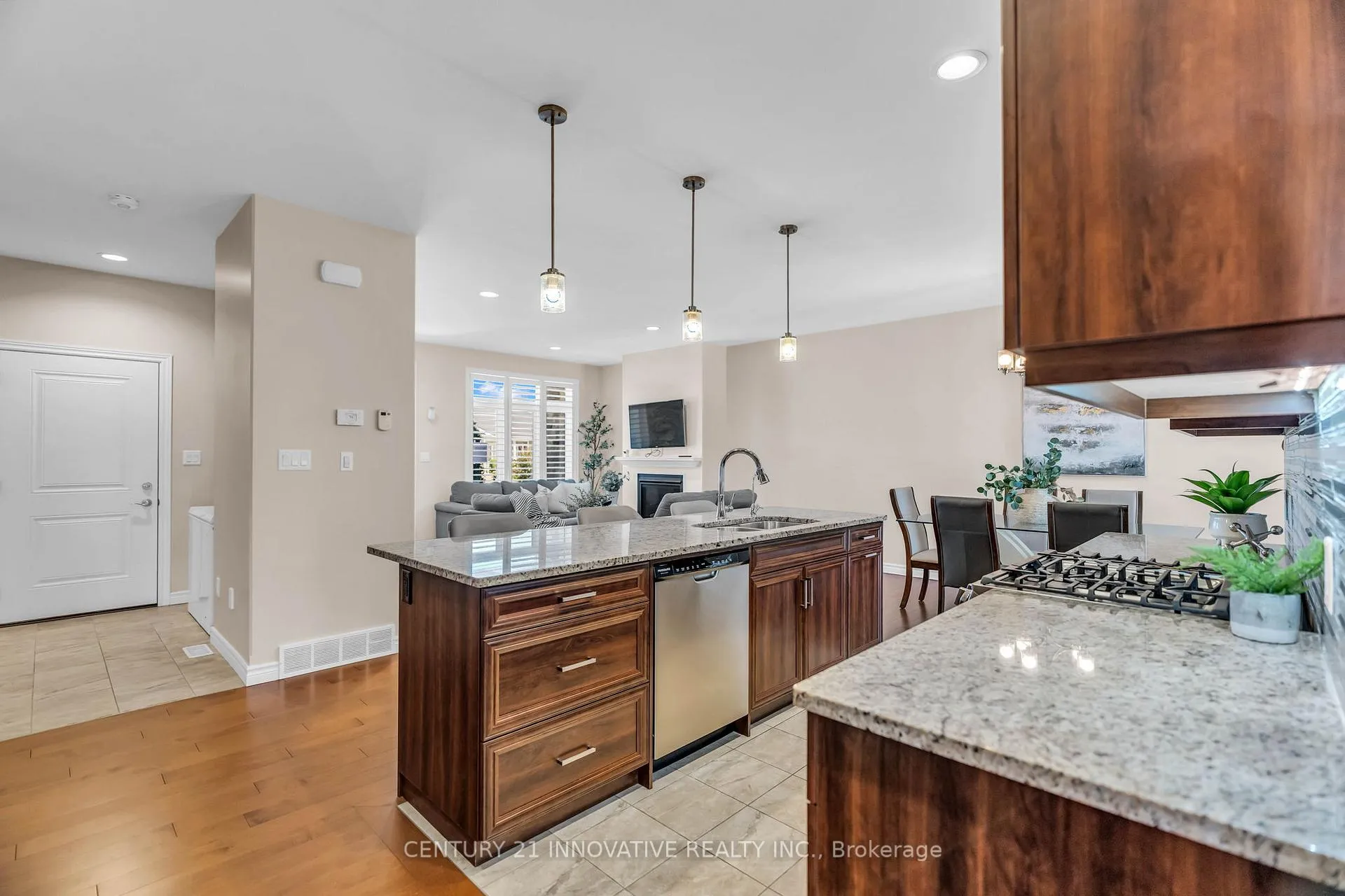 Photo 14 of 212 Summerset Place, Chatham-Kent — HOMEH