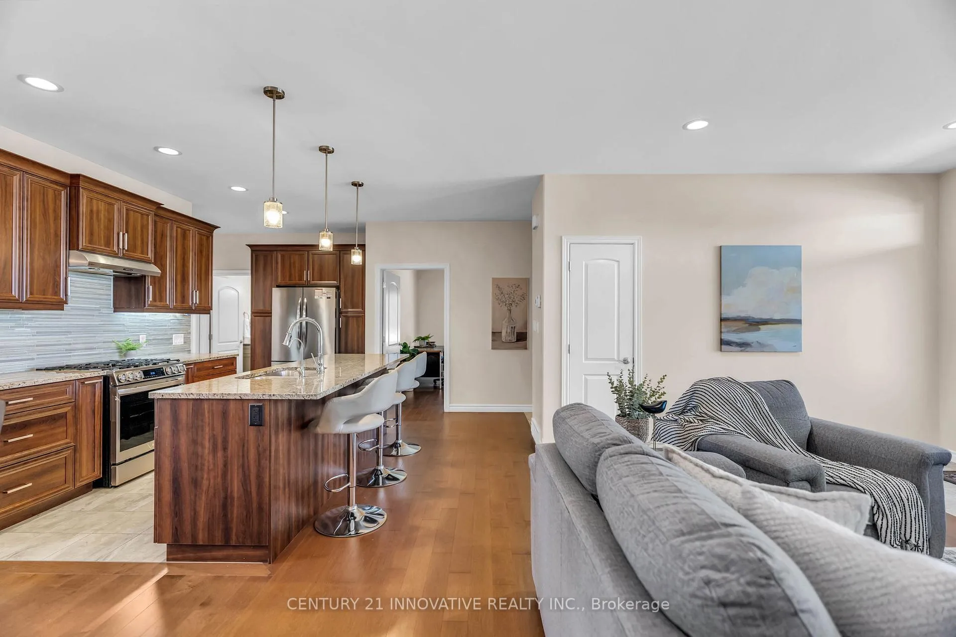 Photo 15 of 212 Summerset Place, Chatham-Kent — HOMEH