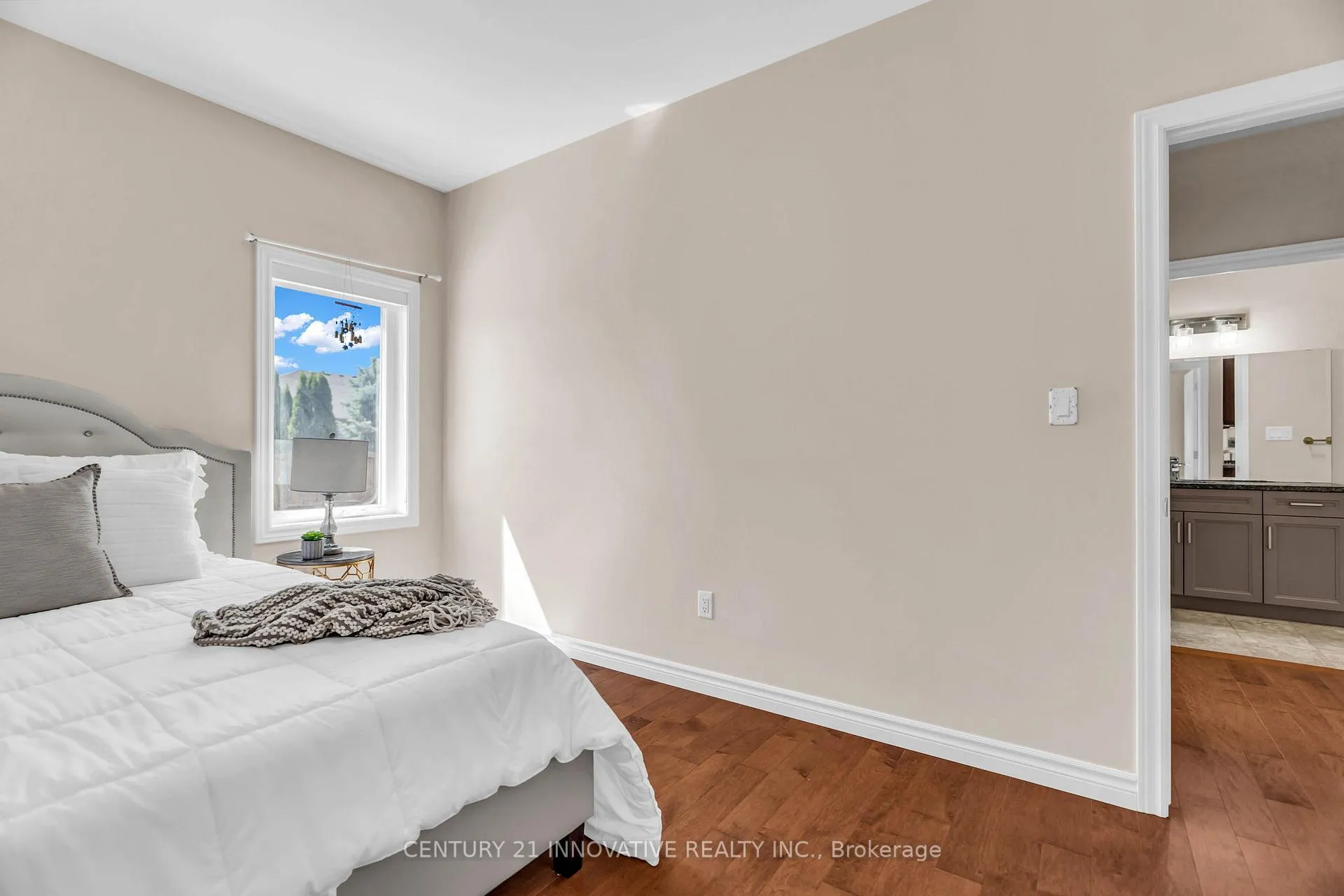 Photo 21 of 212 Summerset Place, Chatham-Kent — HOMEH