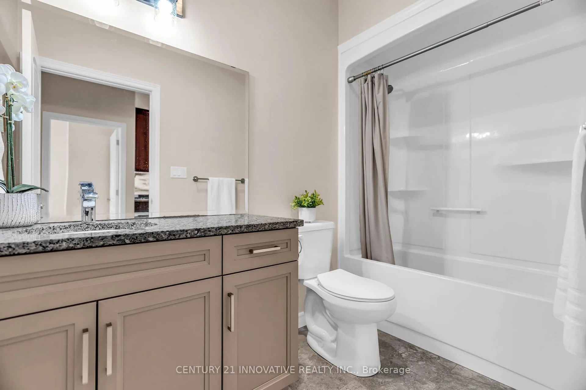 Photo 23 of 212 Summerset Place, Chatham-Kent — HOMEH