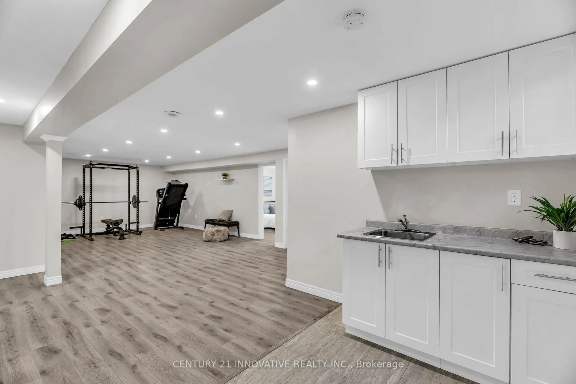 Photo 27 of 212 Summerset Place, Chatham-Kent — HOMEH